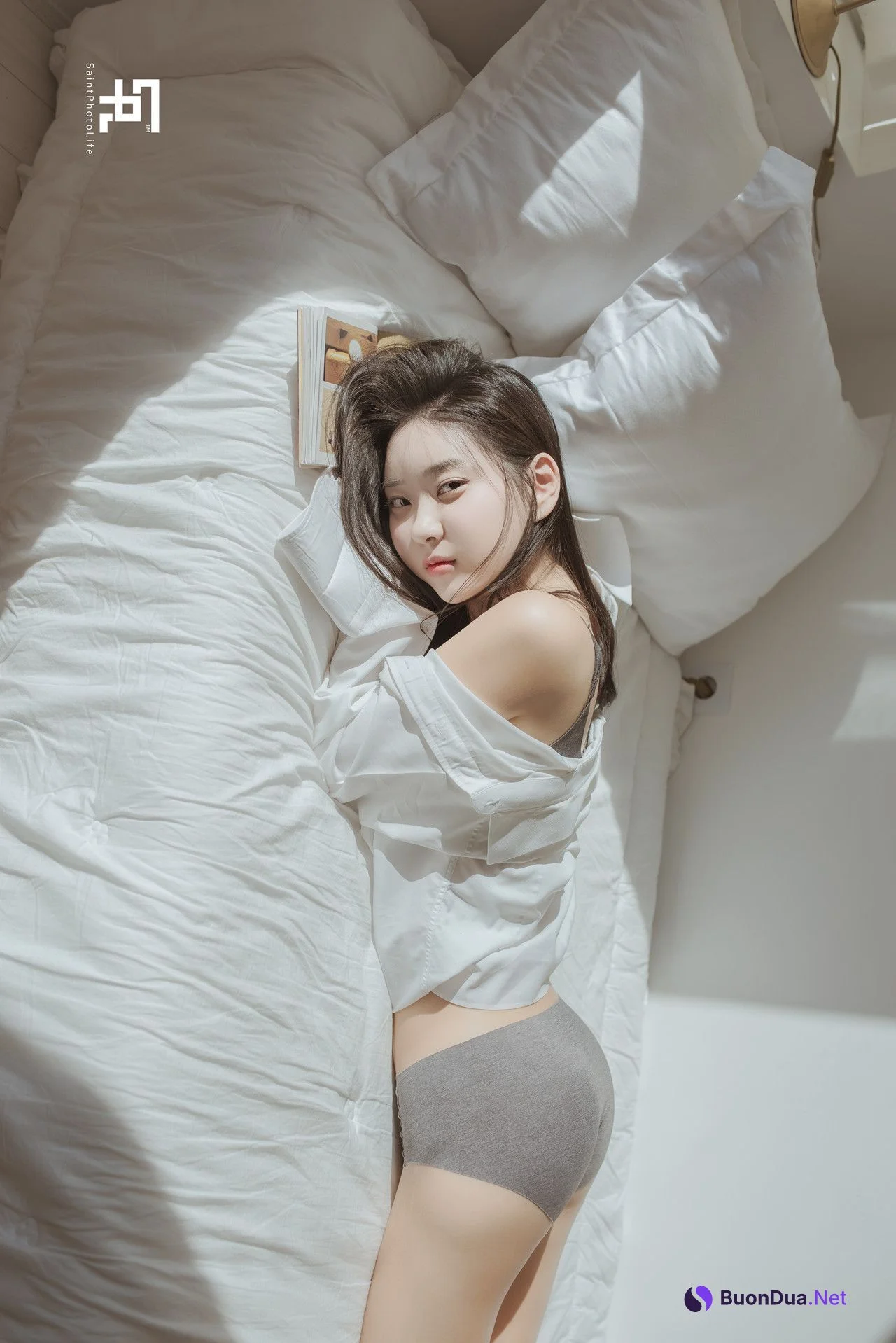 Shin Jae-Eun 신재은, Saint PhotoLife “Romance” - Photo 14