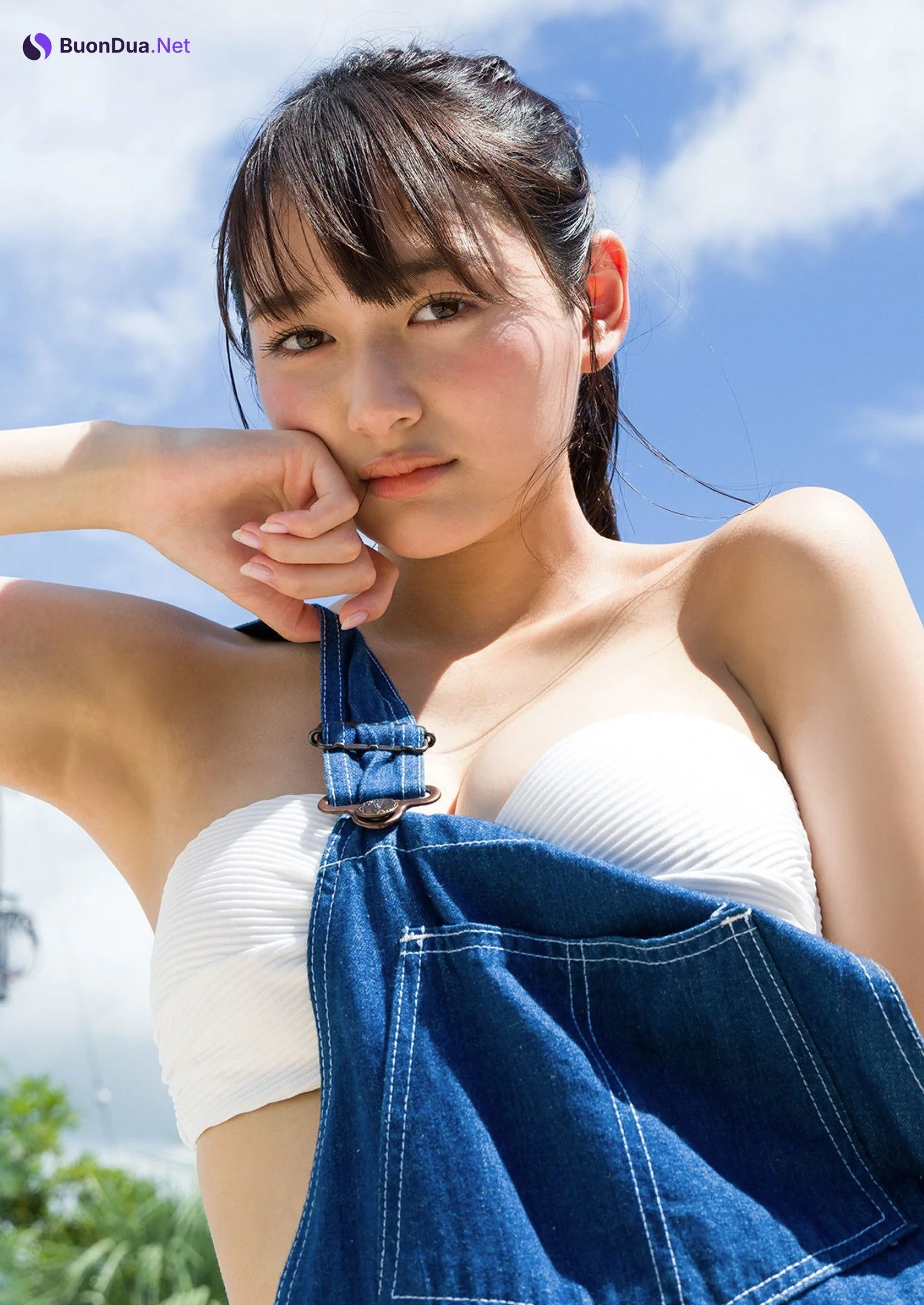 Shiori Kato 加藤栞, Young Jump 2022 No.40 (ヤングジャンプ 2022年40号) - Photo 9