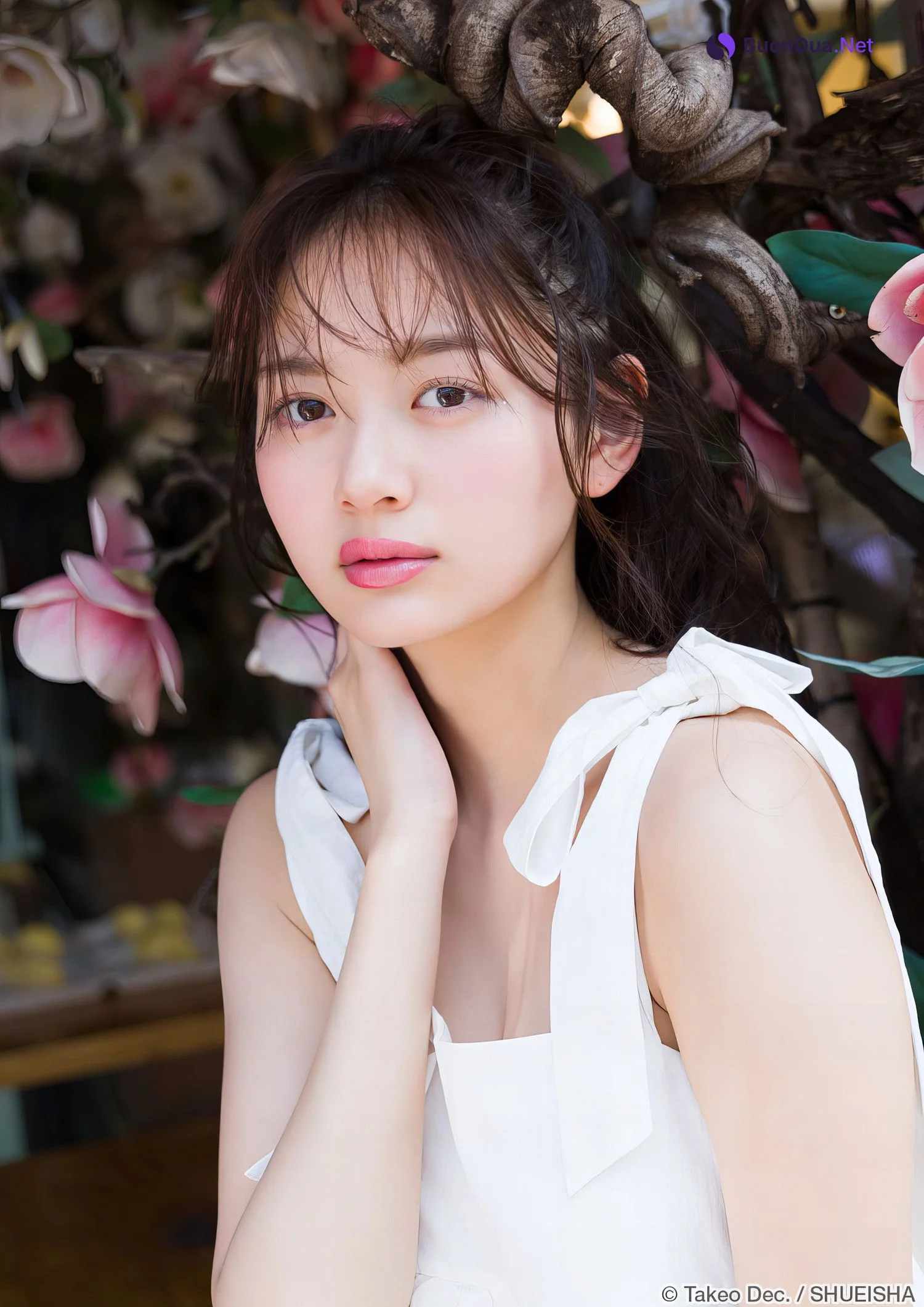 Shiori Kato 加藤栞, Young Jump 2024 No.24 (ヤングジャンプ 2024年24号) - รูปภาพ 11