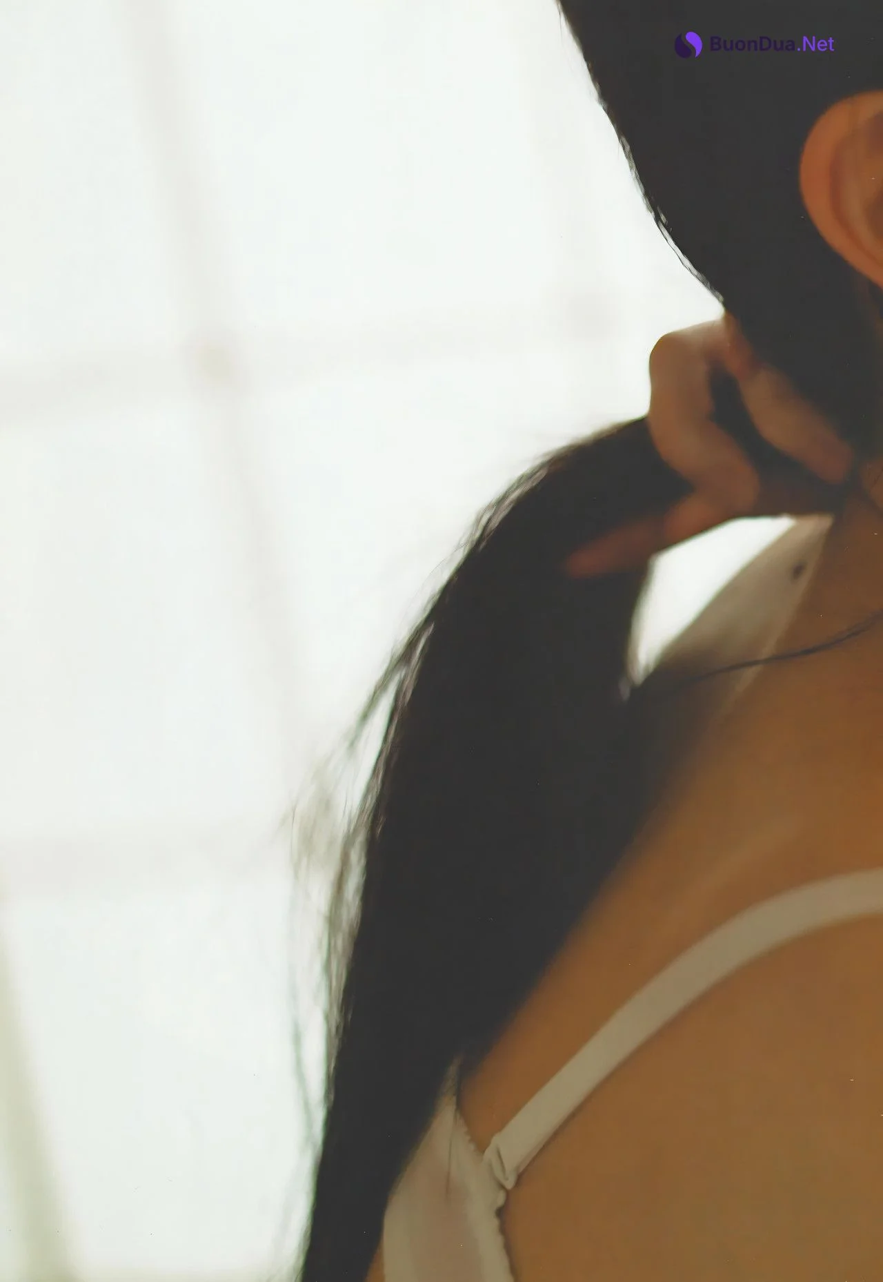 Shiori Kubo 久保史緒里, 1st写真集 [交差点] Set.01 - Photo 14