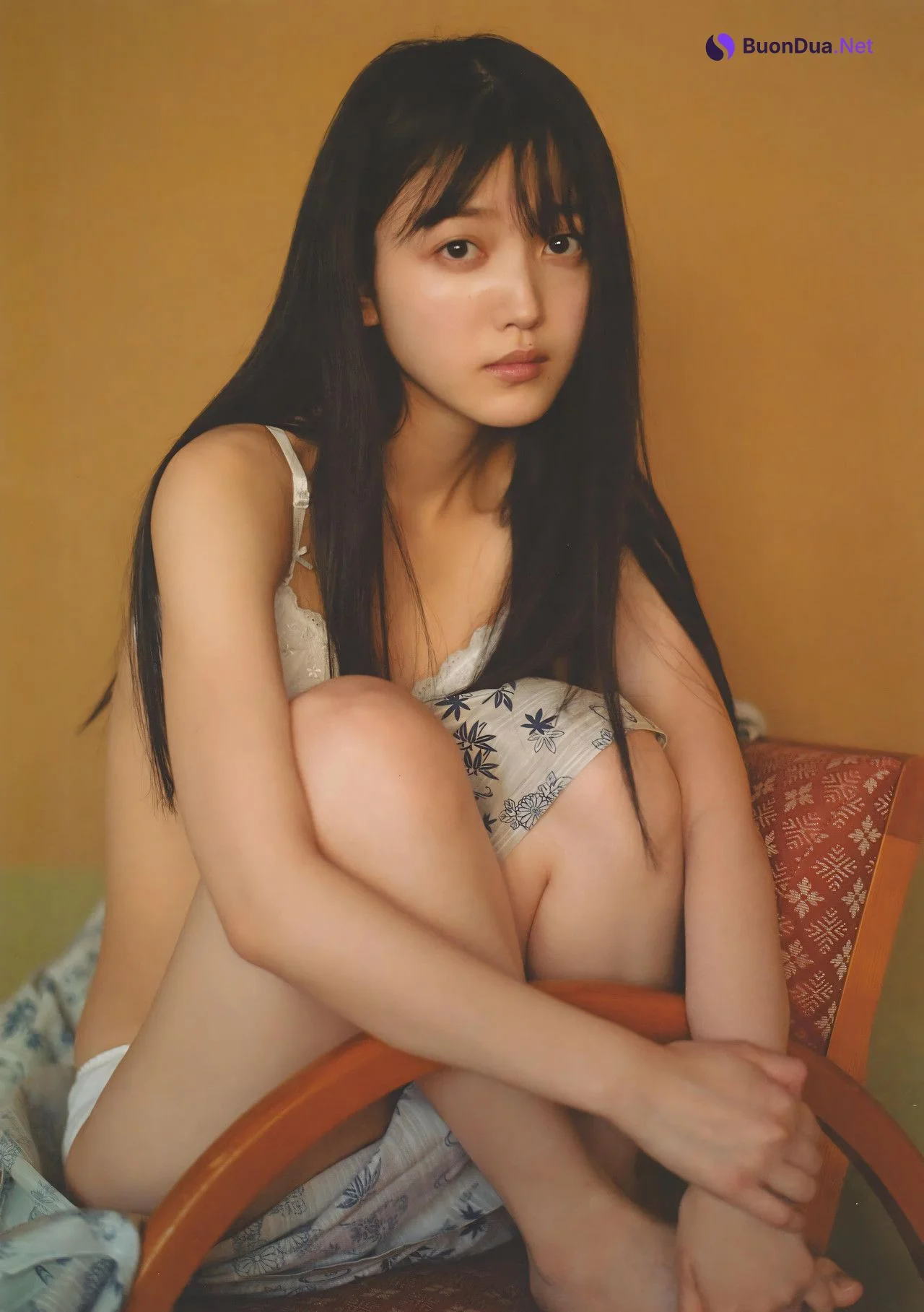 Shiori Kubo 久保史緒里, 1st写真集 [交差点] Set.01 - Photo 17