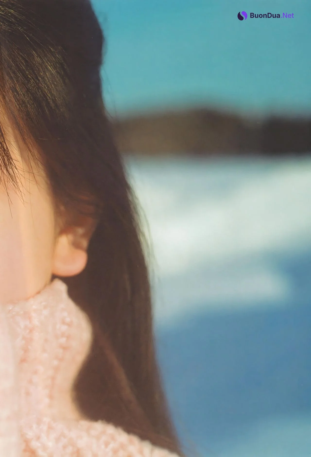 Shiori Kubo 久保史緒里, 1st写真集 [交差点] Set.01 - Photo 7