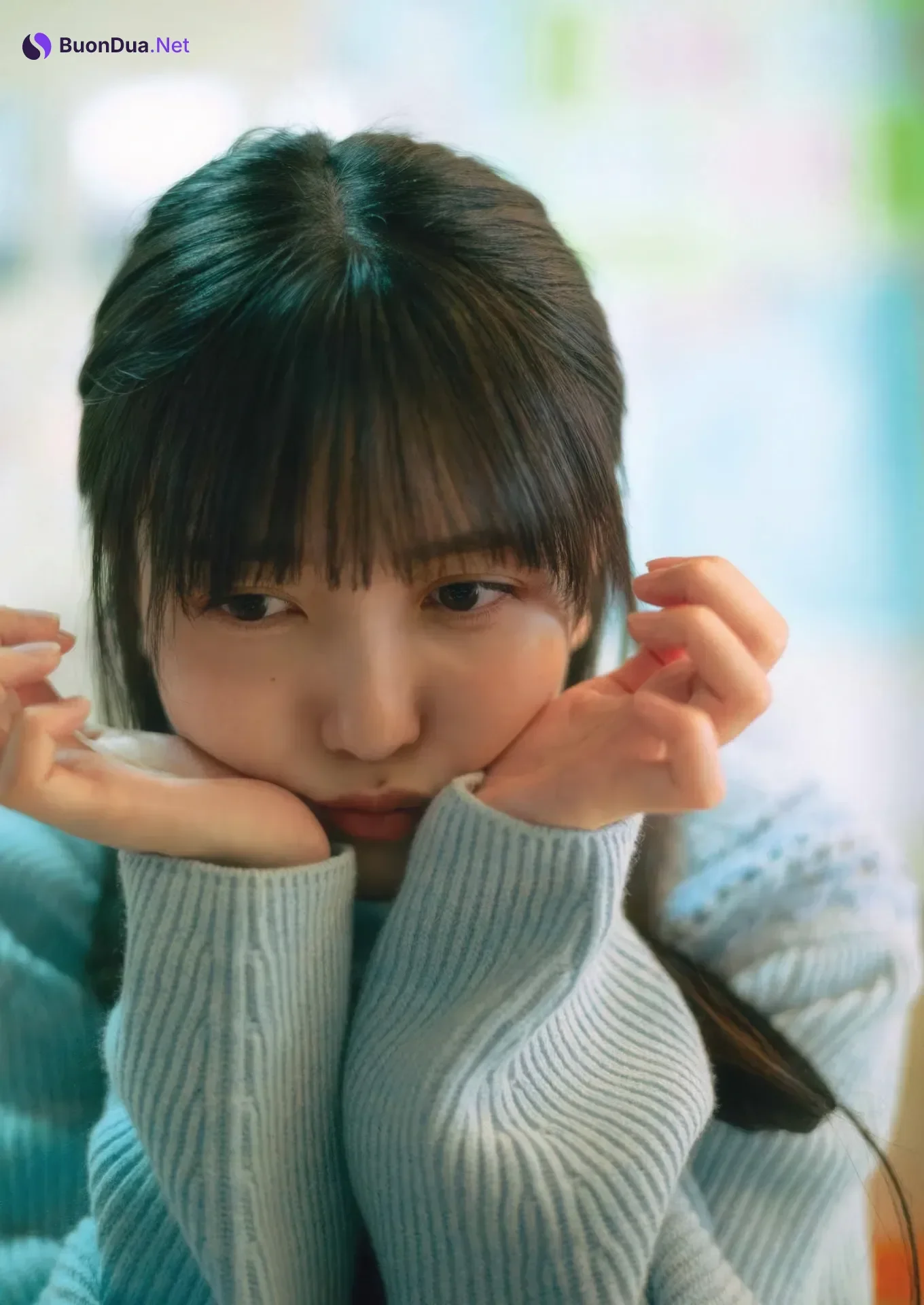 Shiori Kubo 久保史緒里, Young Gangan 2025 No.23 (ヤングガンガン 2025年23号) - Photo 9