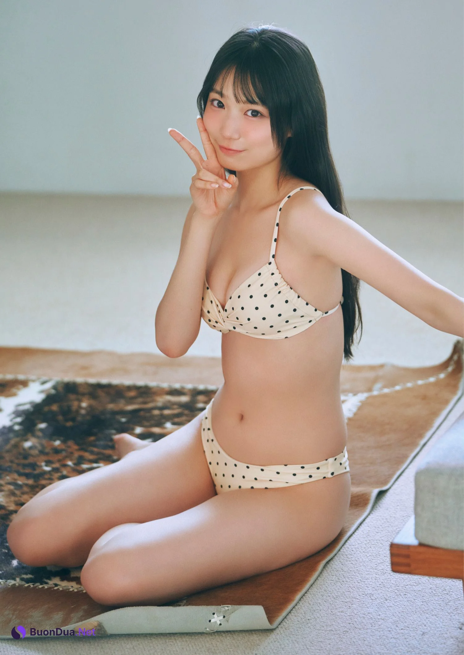 Shiori Momota 百田汐里, Erina Takashima 高島江梨奈, Young Jump 2025 No.39 (ヤングジャンプ 2025年39号) - 写真 16
