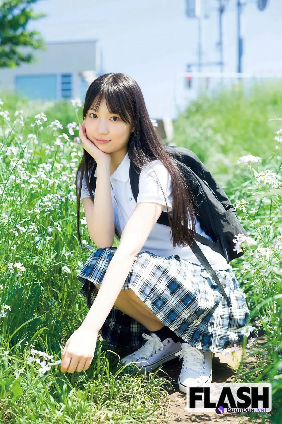 Shiori Momota 百田汐里, FLASH 2025.06.17 (フラッシュ 2025年6月17日号) - Photo 8