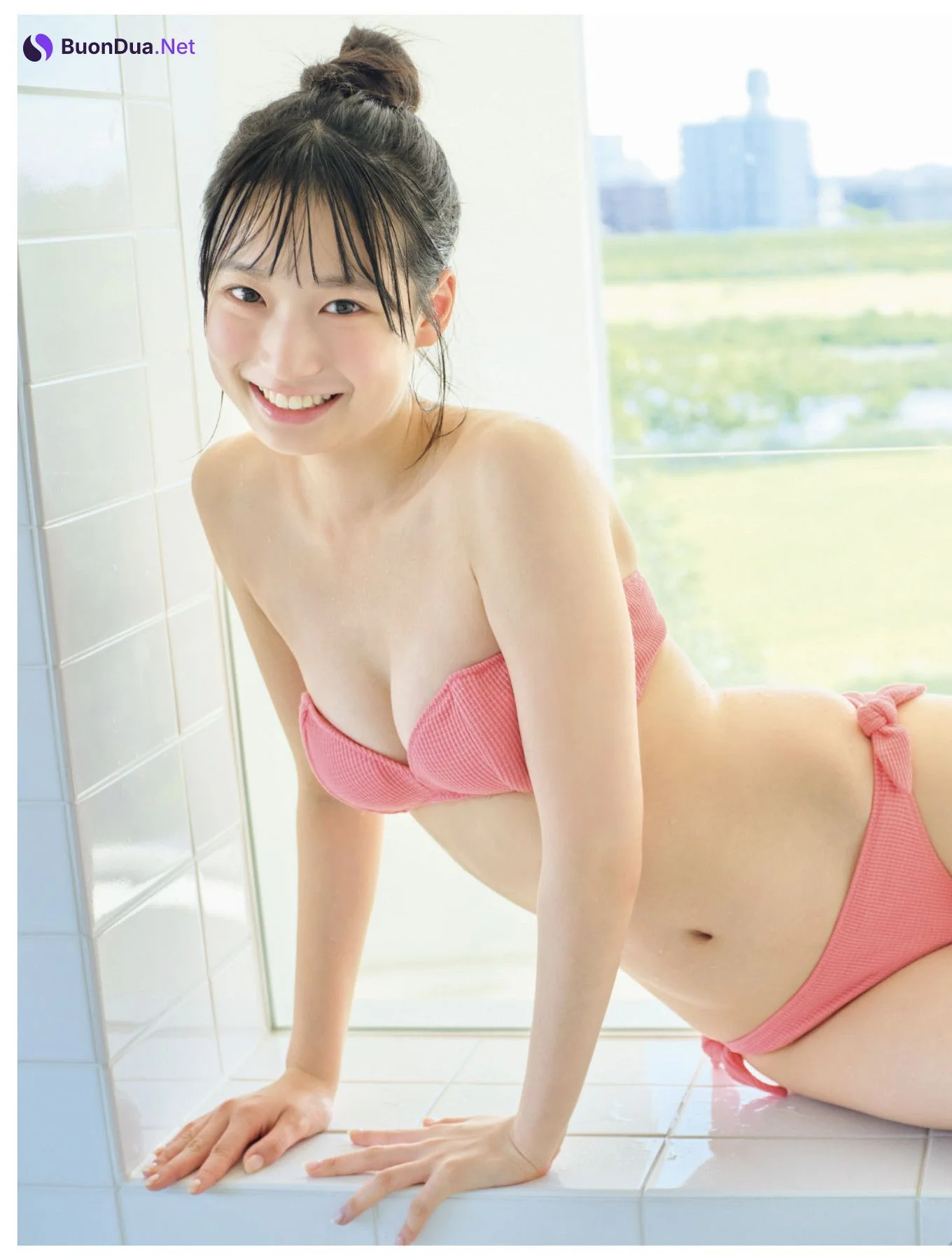 Shiori Momota 百田汐里, FLASH 2025.07.22 (フラッシュ 2025年7月22日号) - Photo 4