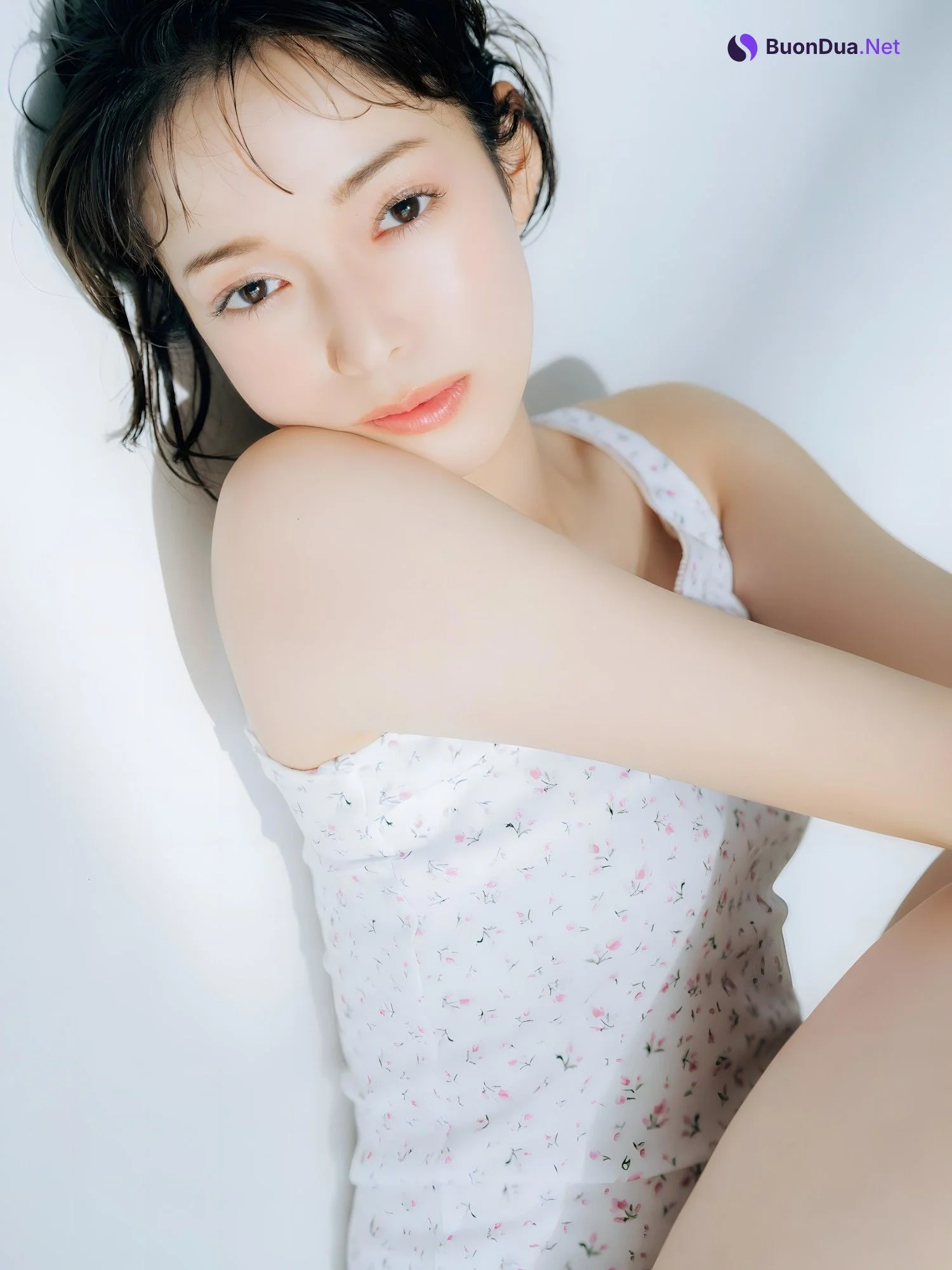 Shiori Sato 佐藤栞里, aR (アール) Magazine 2023.08 - Photo 12