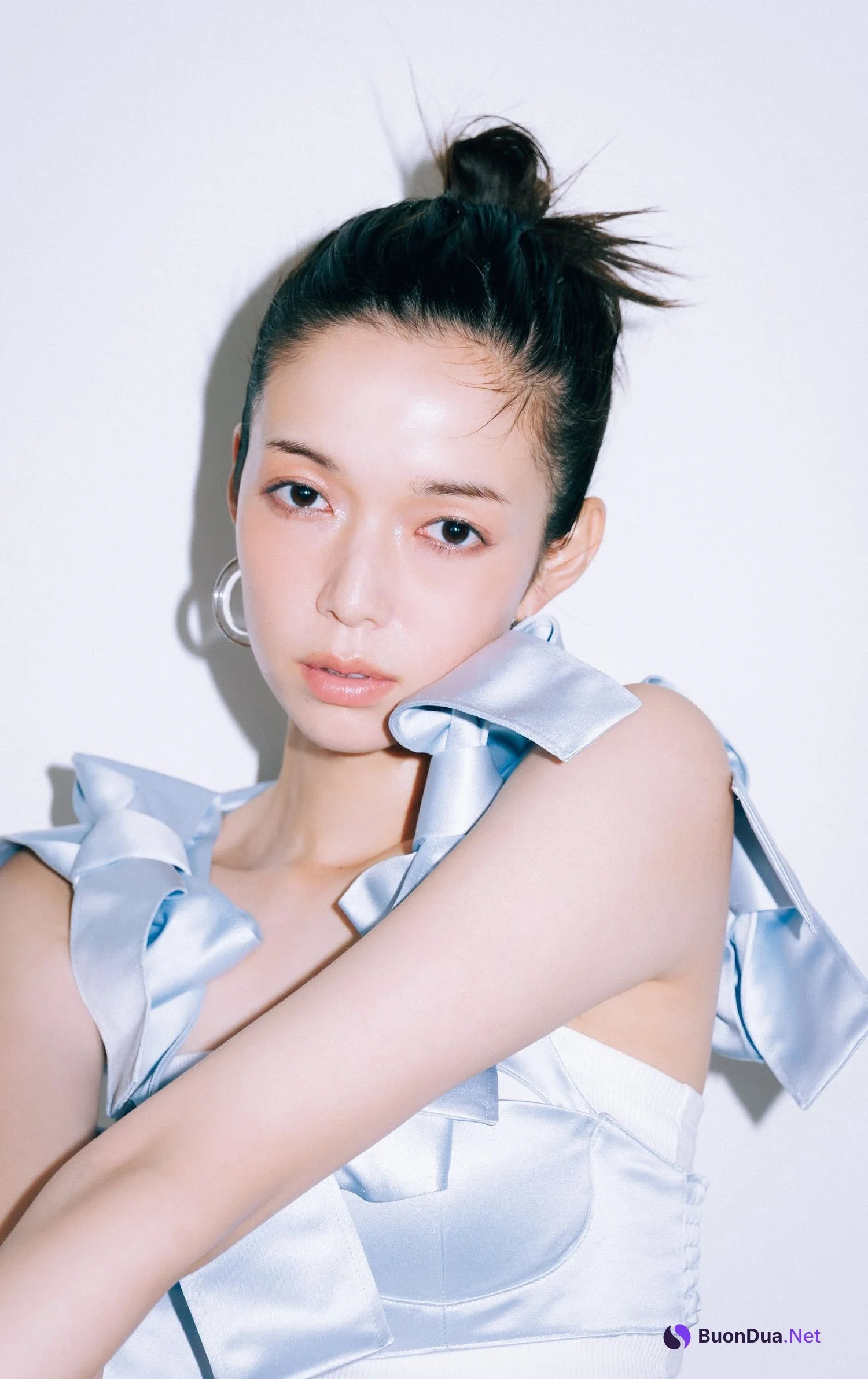 Shiori Sato 佐藤栞里, aR (アール) Magazine 2023.09 - Photo 13