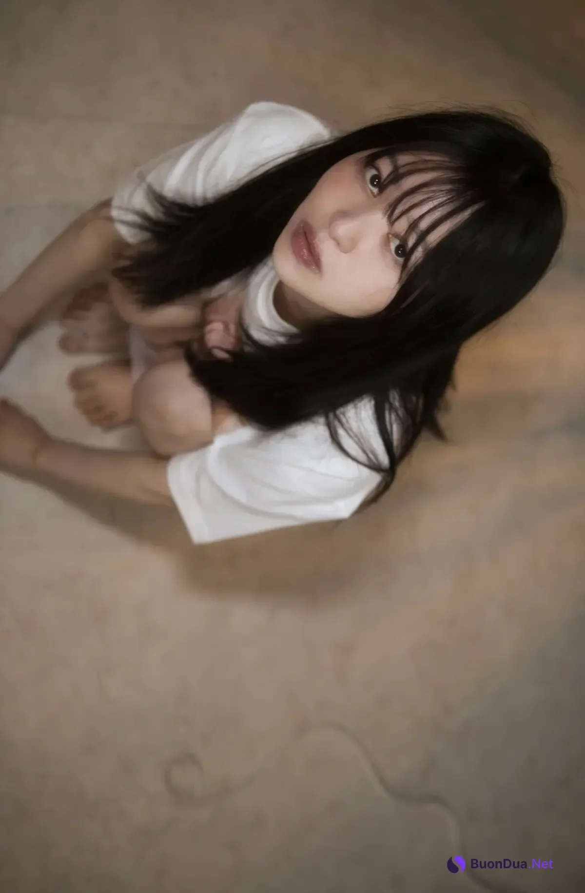 Shizuka Saito 斉藤静, セミヌード写真集 密室 大きなお尻に理想のオディライン どこかえっちな雰囲気を纏ったセクシーな美女があなたを禁断の世界へ Set.01 - Photo 13