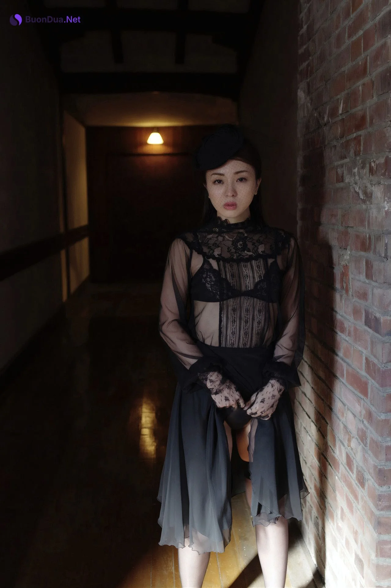 Shoko 祥子, 週刊現代デジタル写真集 謎の青春美女 「最期の旅」 Set.03 - Photo 5