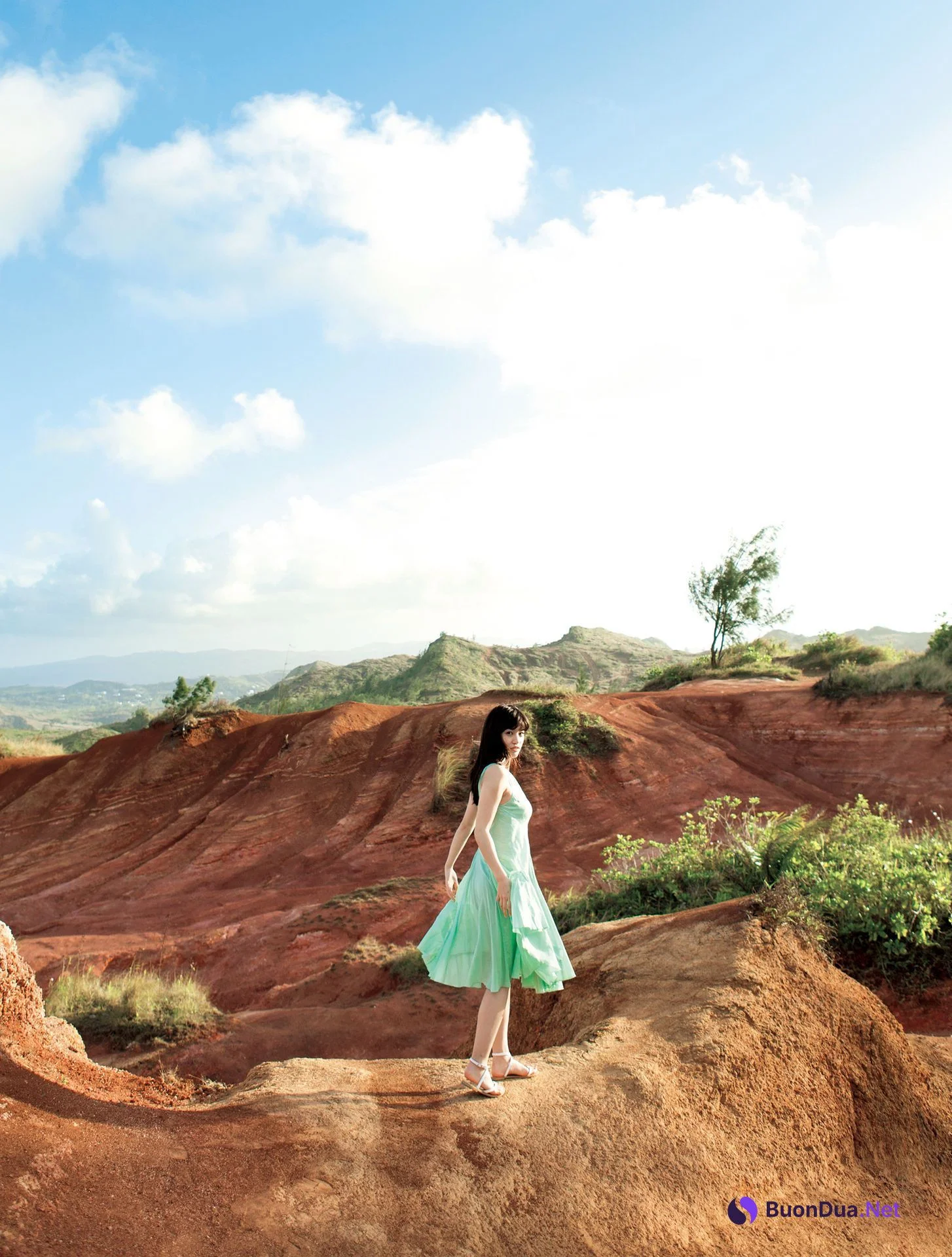 Shoko Takahashi 高橋しょう子, ヌード写真集 「Takasho たかしょー」 Set.01 - Photo 3