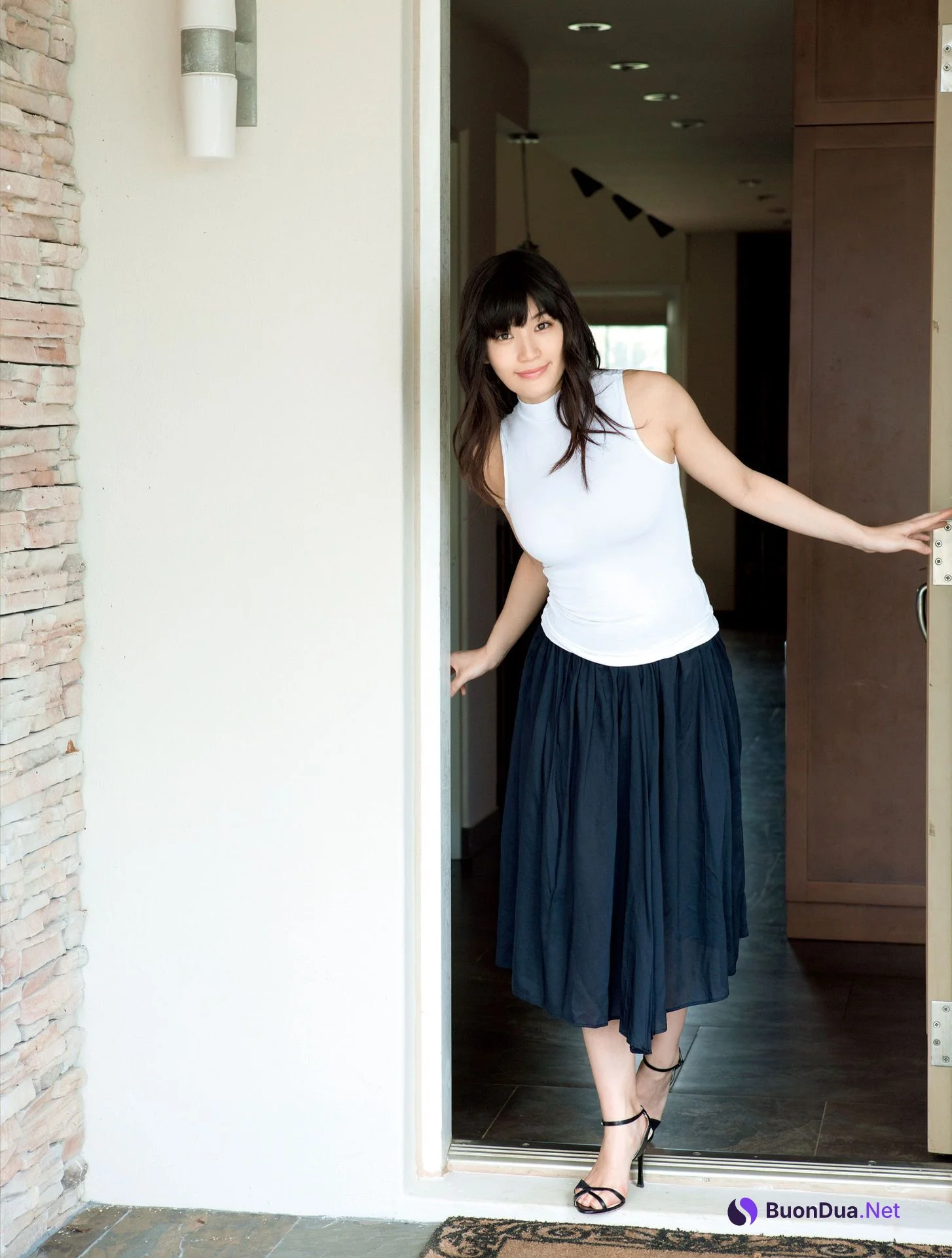 Shoko Takahashi 高橋しょう子, ヌード写真集 「Takasho たかしょー」 Set.02 - Photo 9