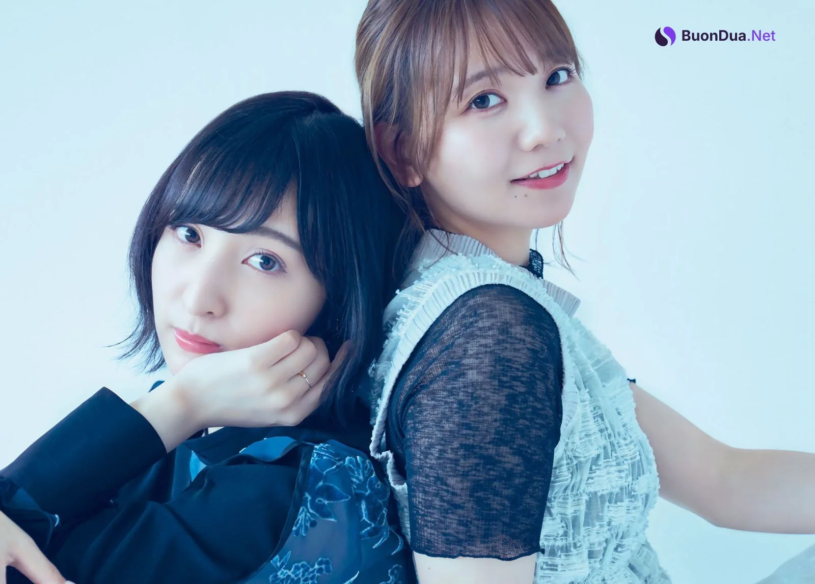 佐倉綾音 和氣あず未, Shonen Magazine 2021 No.31 (週刊少年マガジン 2021年31号) - Photo 2