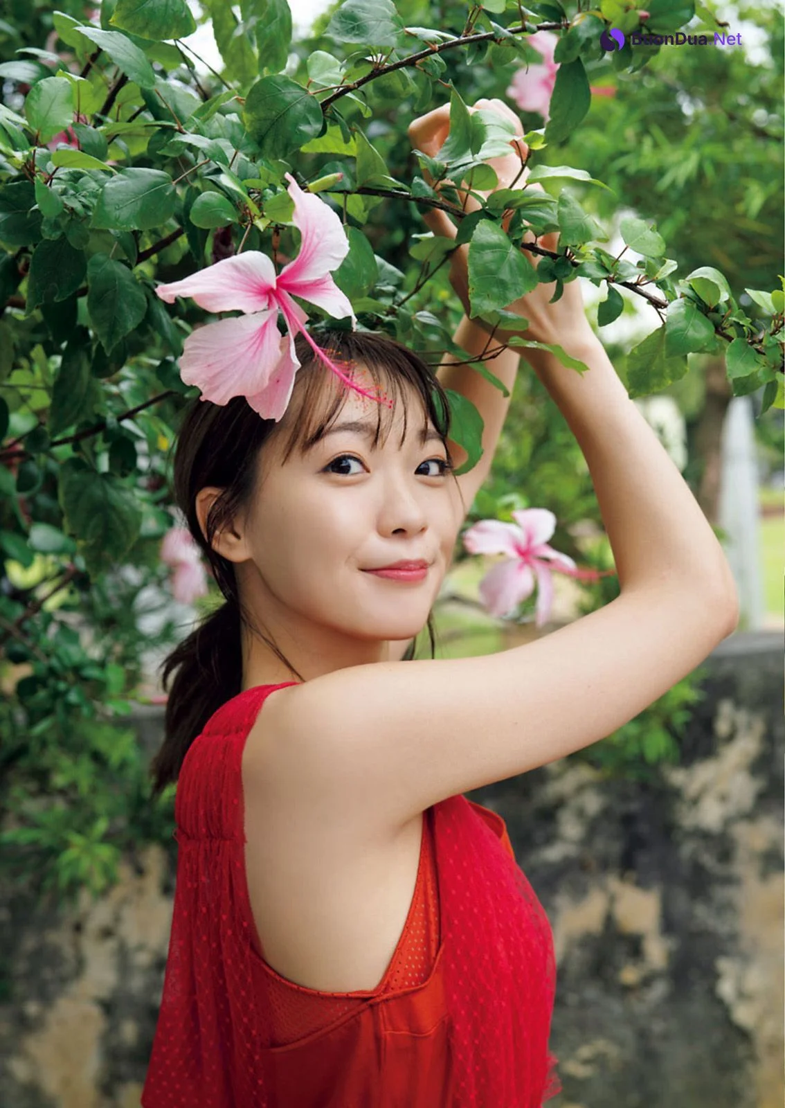 Shuka Saito 斉藤朱夏, Big Comic Spirits 2020 No.52 (ビッグコミックスピリッツ 2020年52号) - Photo 3