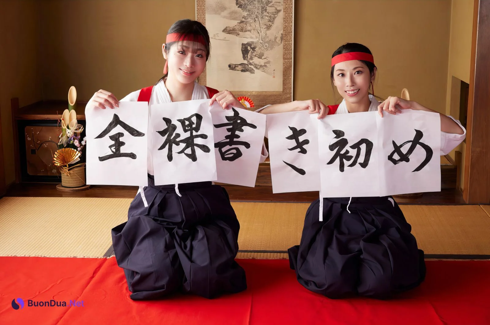 岡西友美・滝ゆいな, Shukan Post 2024.01.19 (週刊ポスト 2024年1月19日号) - Photo 15