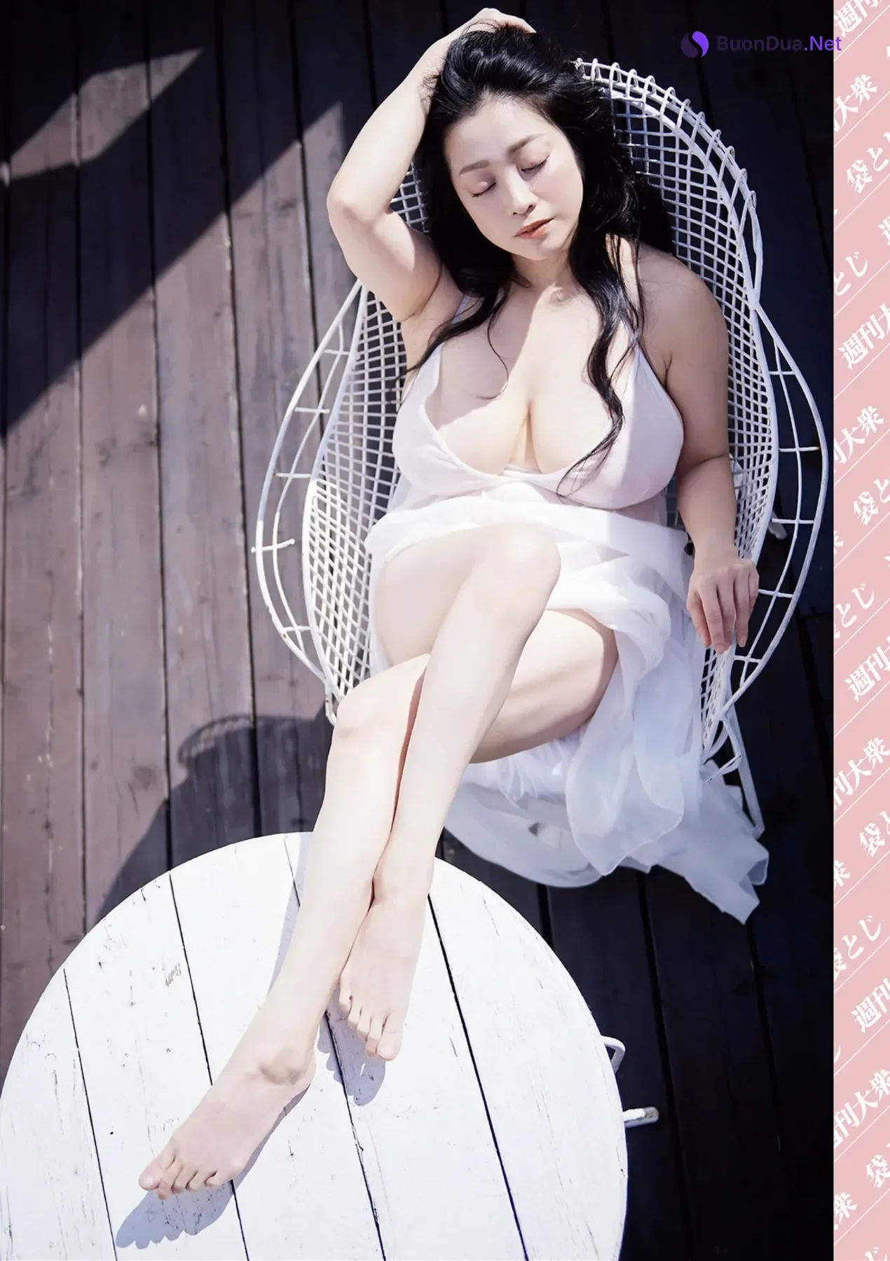 石川澪・北条麻妃・小向美奈子, Shukan Taishu 2025.05.12 (週刊大衆 2025年5月12日号) - Photo 10