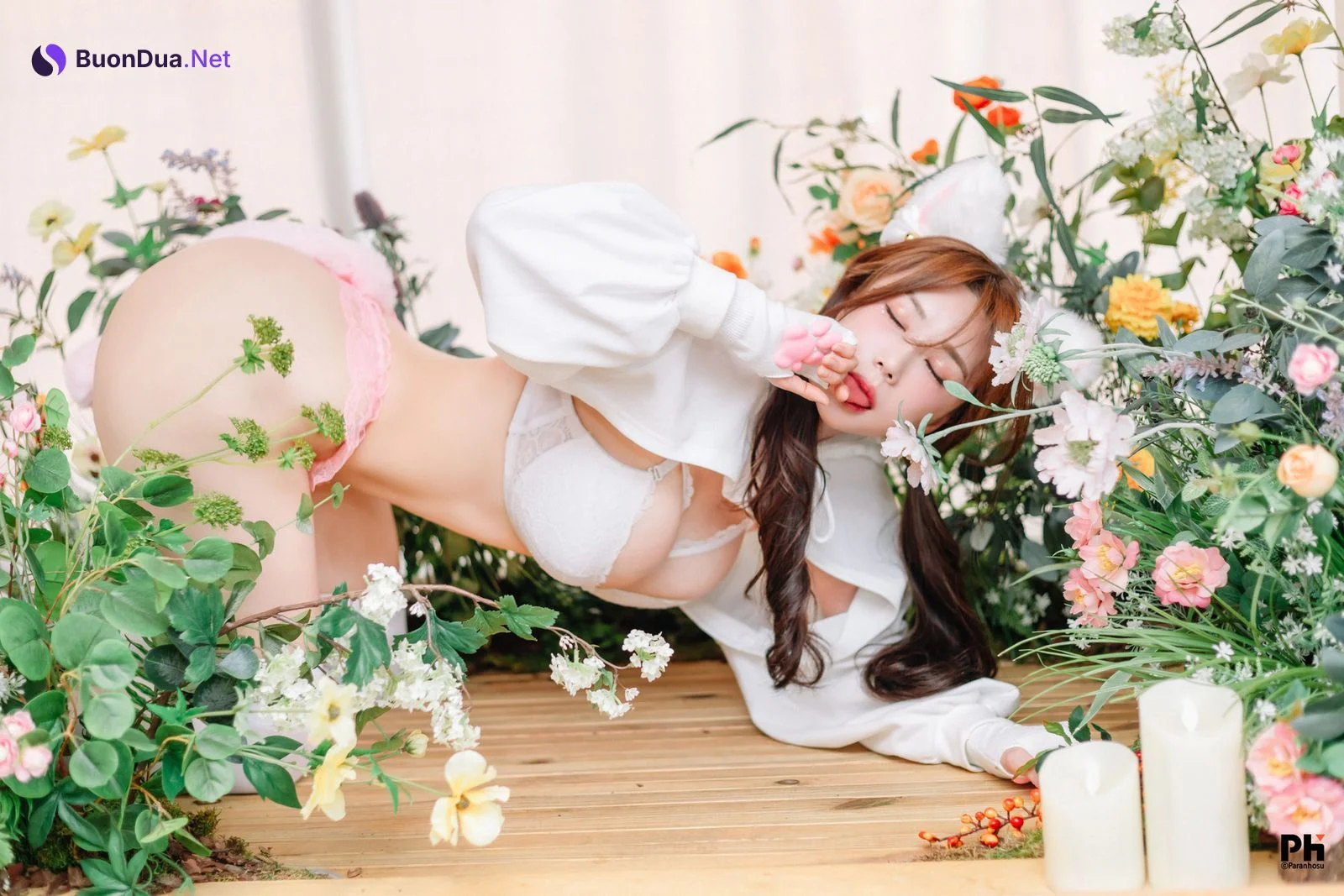 Sia 시아, [Paranhosu] 2022 Photo Book Vol.4 Meow Meow Punch - 写真 4