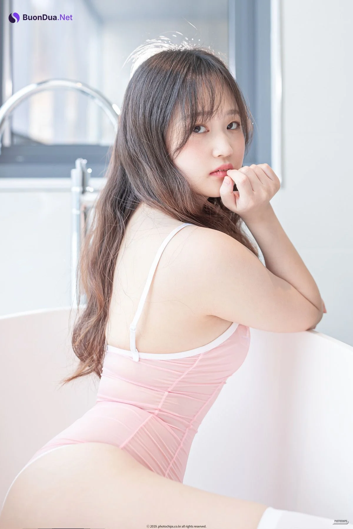 Sia 시아, [Photochips] Vol.83 Photobook Set.01 - Photo 2