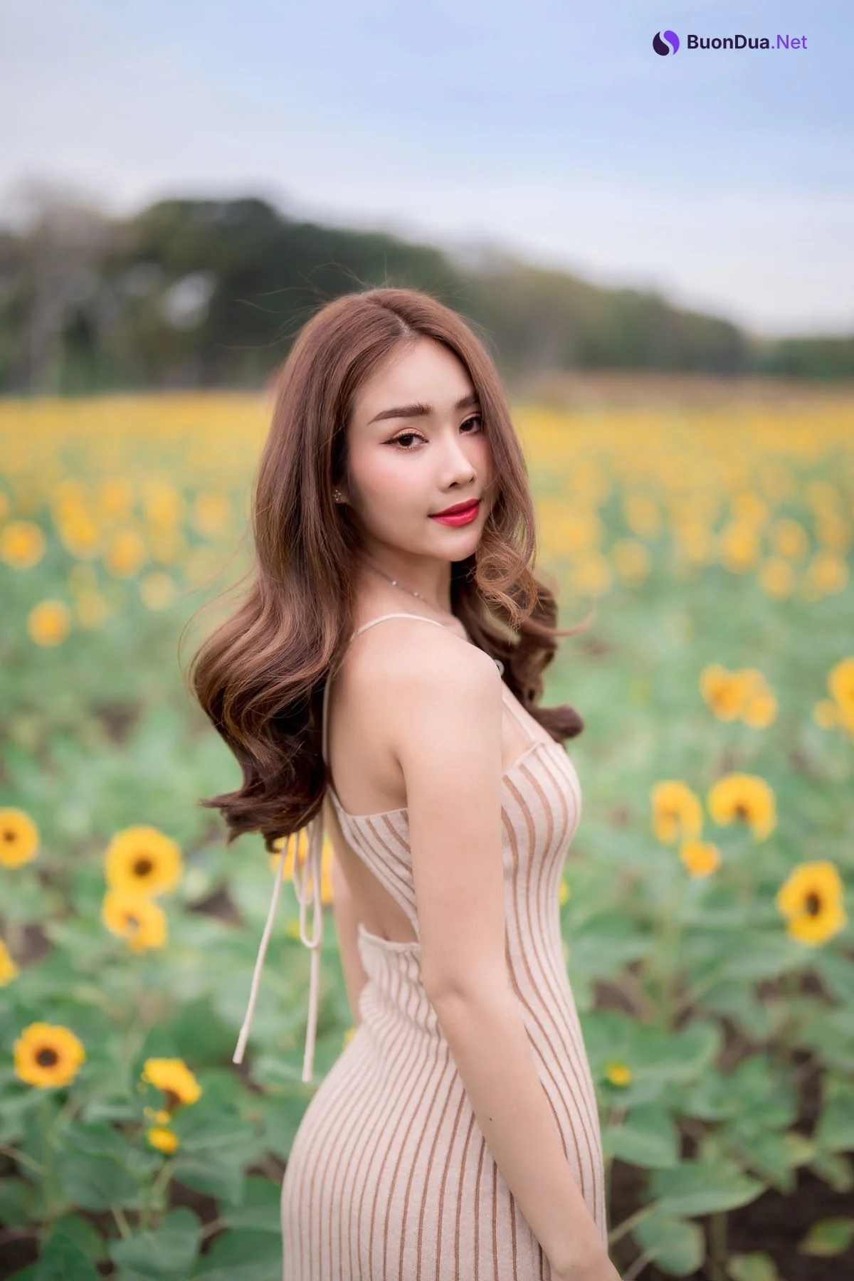 SiS Magazine P010 - รูปภาพ 12