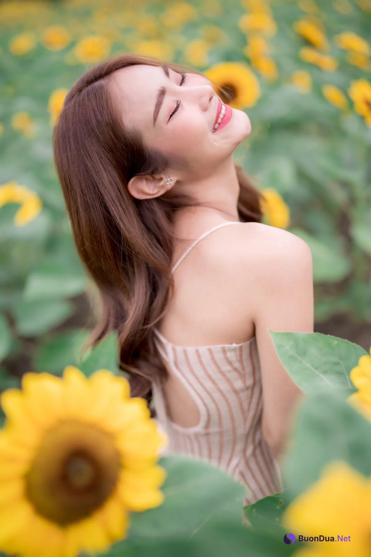 SiS Magazine P010 - รูปภาพ 3