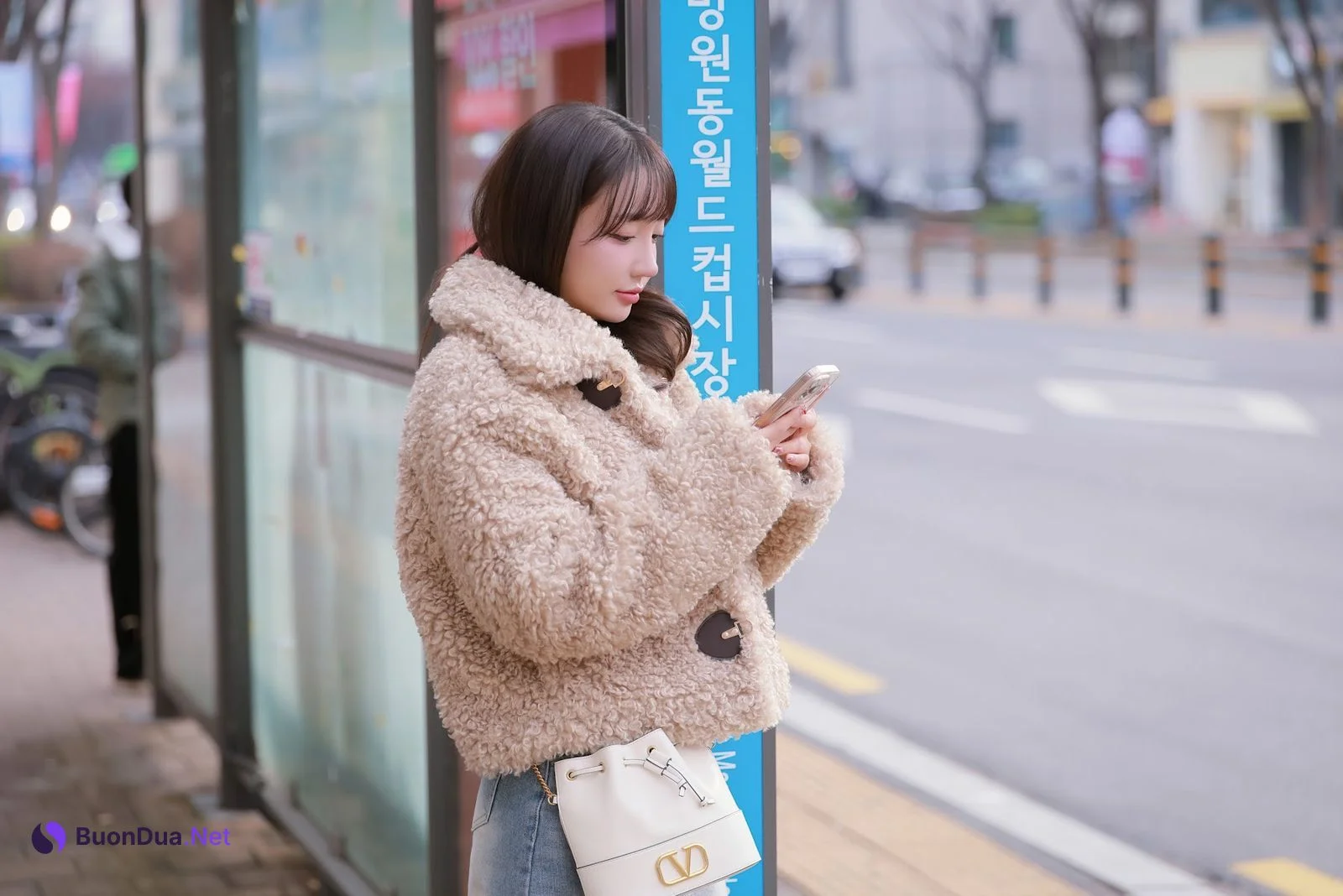Son Ye-Eun (손예은) – 2025 X-Mas Offline - 写真 2