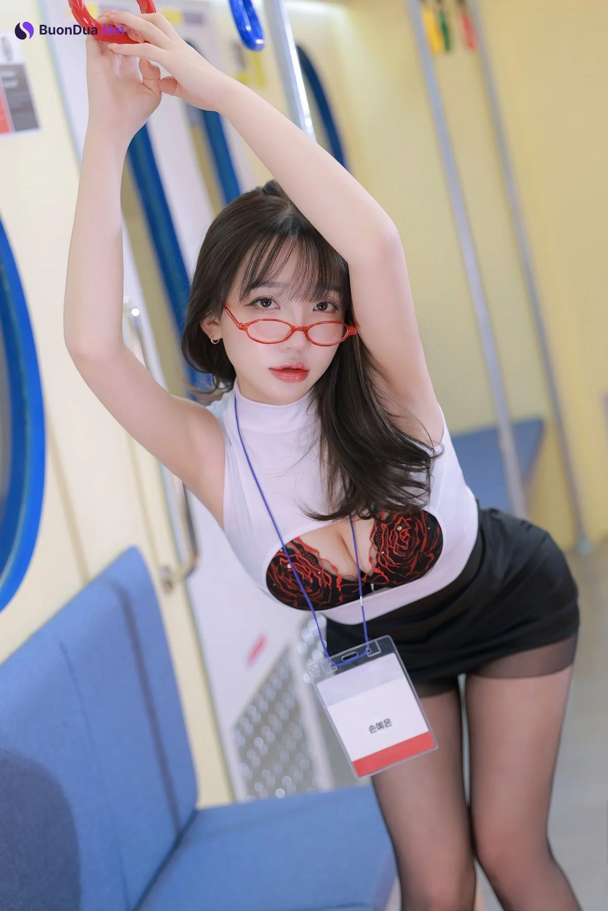 Son Ye-Eun (손예은) – Last Stop - 写真 15