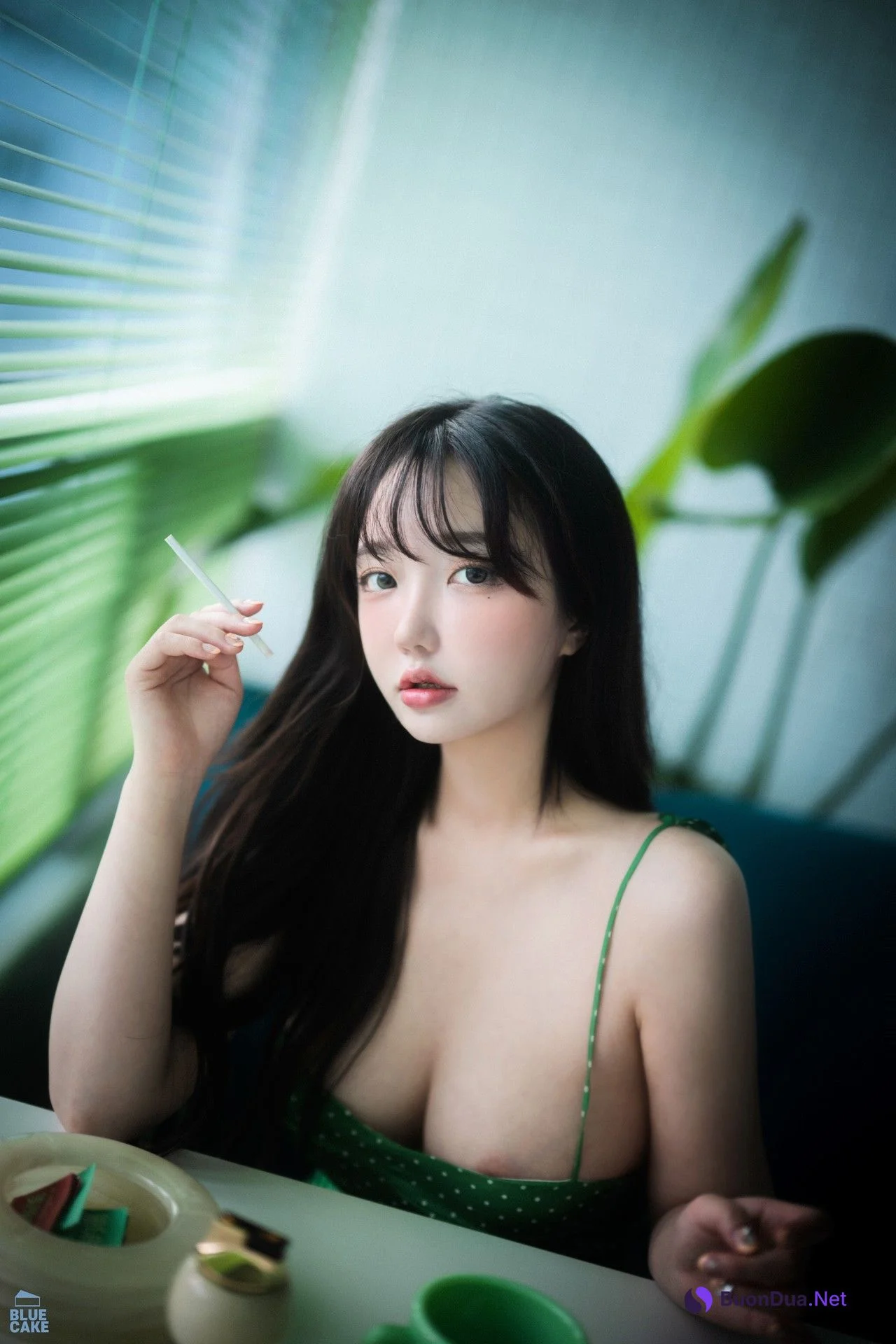 Son Yeeun 손예은, [BLUECAKE] Nothing RED - Photo 4