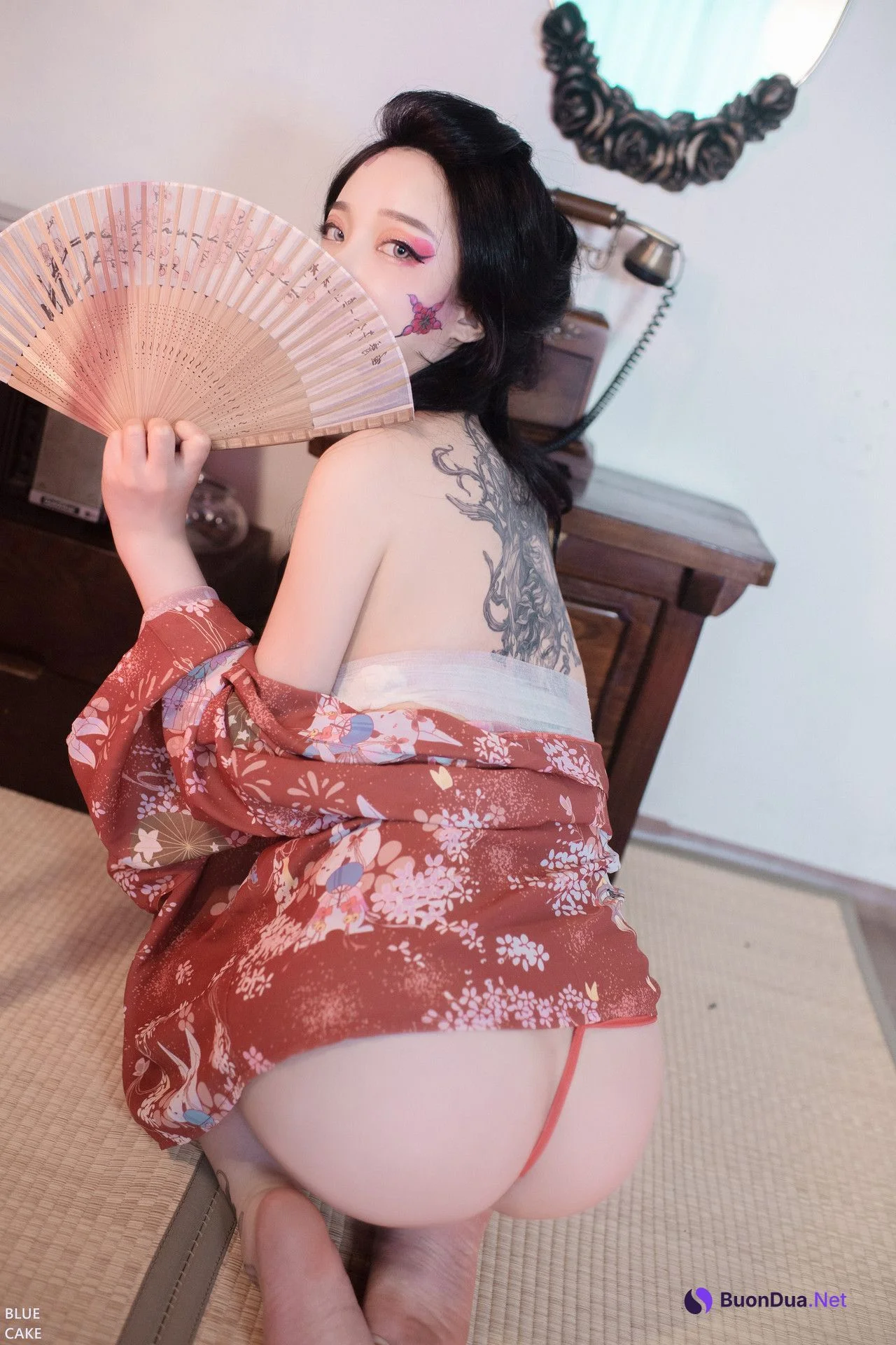 Son Yeeun 손예은, [BLUECAKE] RED ONI – Set.02 - Photo 2