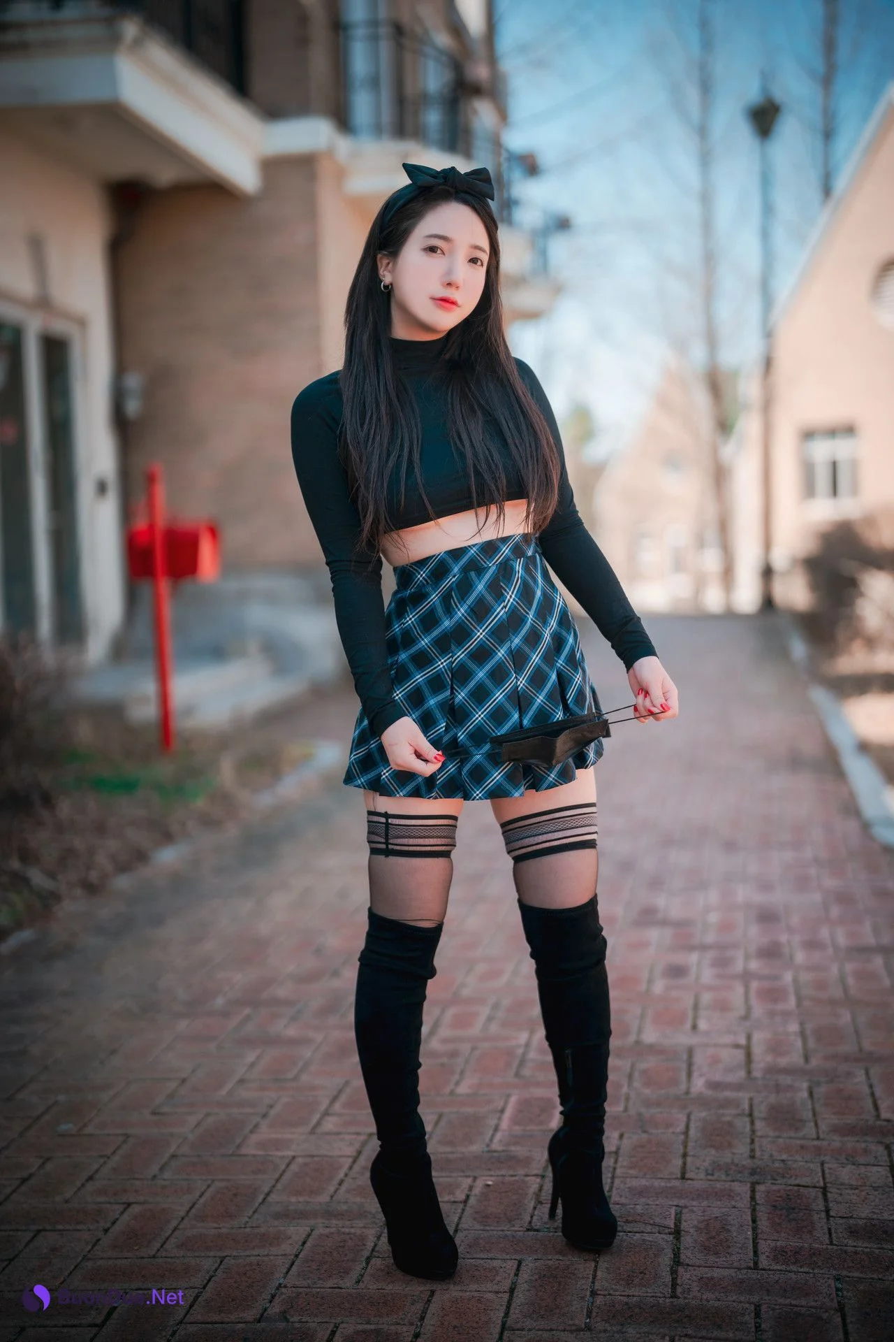 Son Yeeun 손예은, [DJAWA] Early Spring Walk in March Vol.2 (+S.Ver) Set.01 - Photo 12