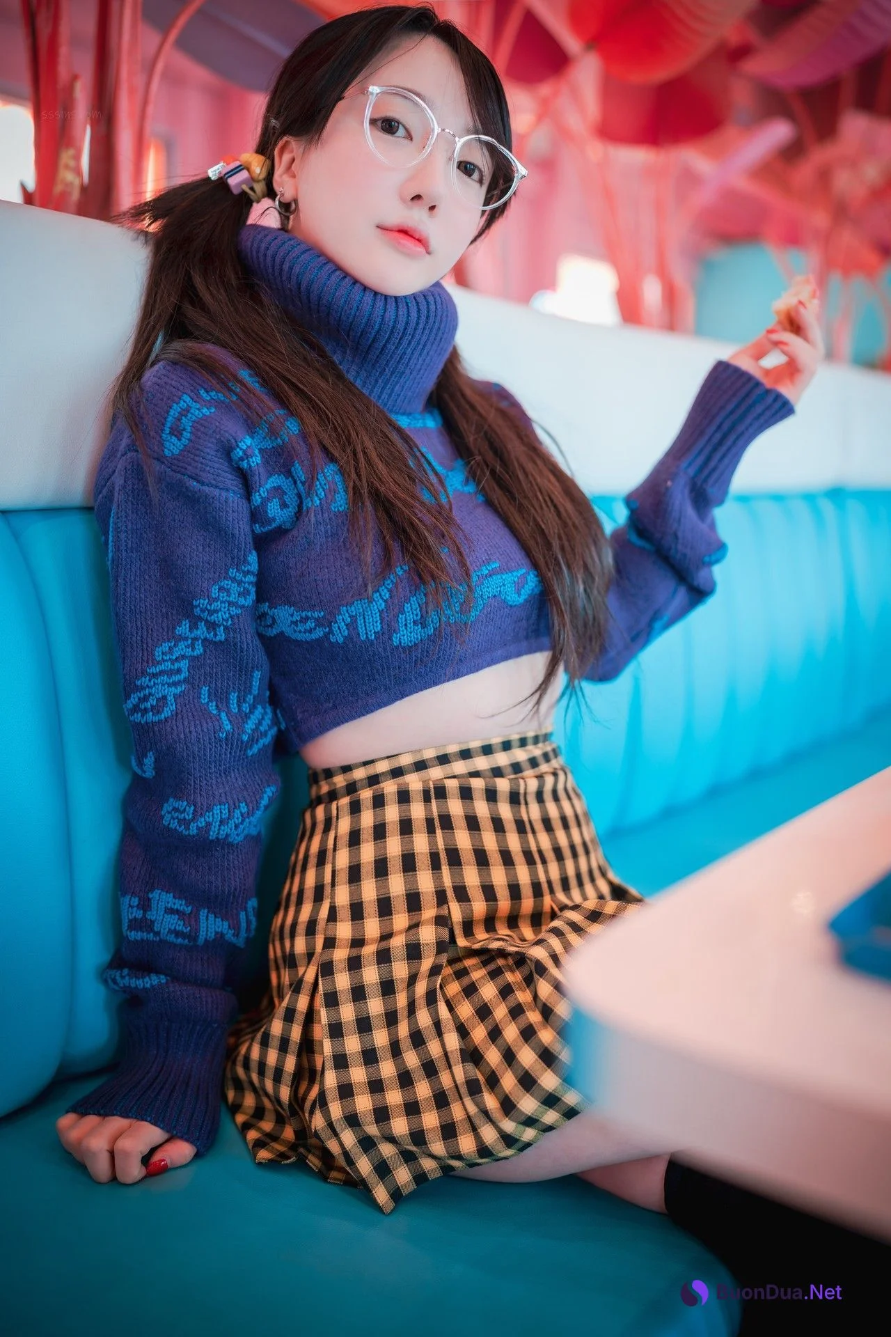 Son Yeeun 손예은, [DJAWA] Early Spring Walk in March Vol.2 (+S.Ver) Set.02 - Photo 3