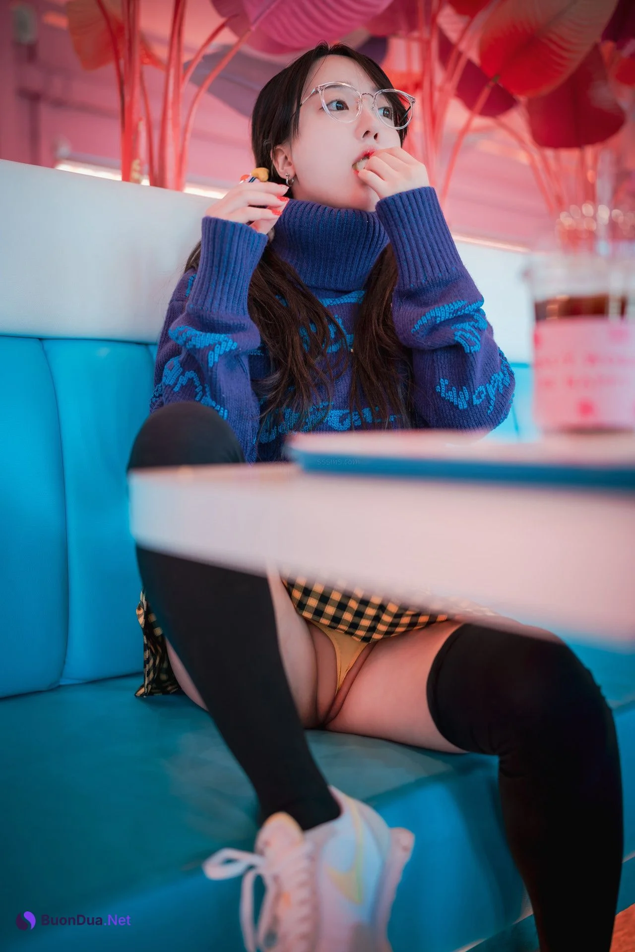 Son Yeeun 손예은, [DJAWA] Early Spring Walk in March Vol.2 (+S.Ver) Set.02 - Photo 4