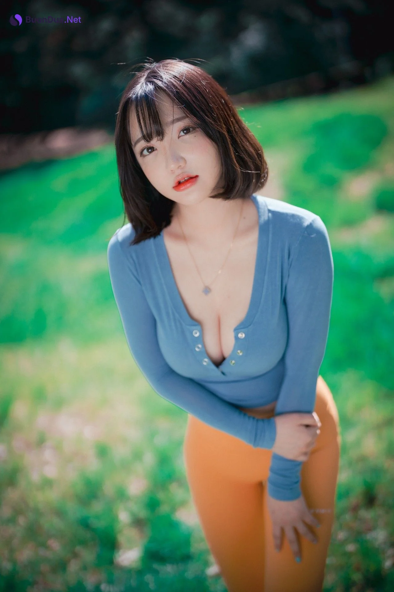 Son Yeeun 손예은, [DJAWA] Naughty Trekking Set.01 - Photo 6
