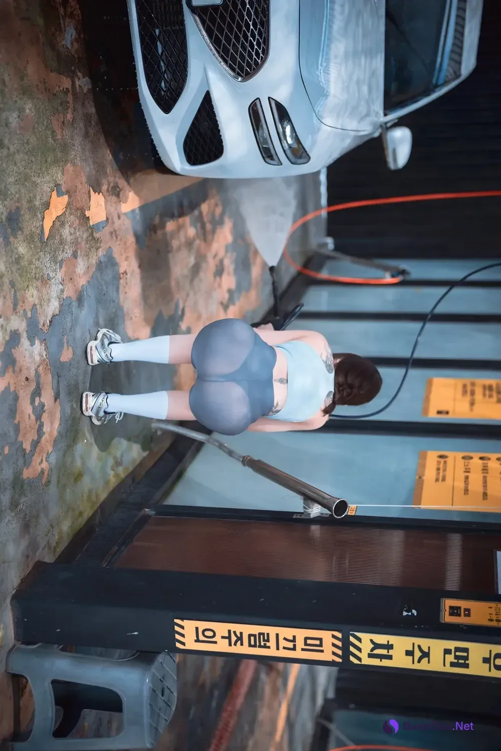 Son Yeeun 손예은, DJAWA 「Wash My Car」 Set.02 - Photo 8