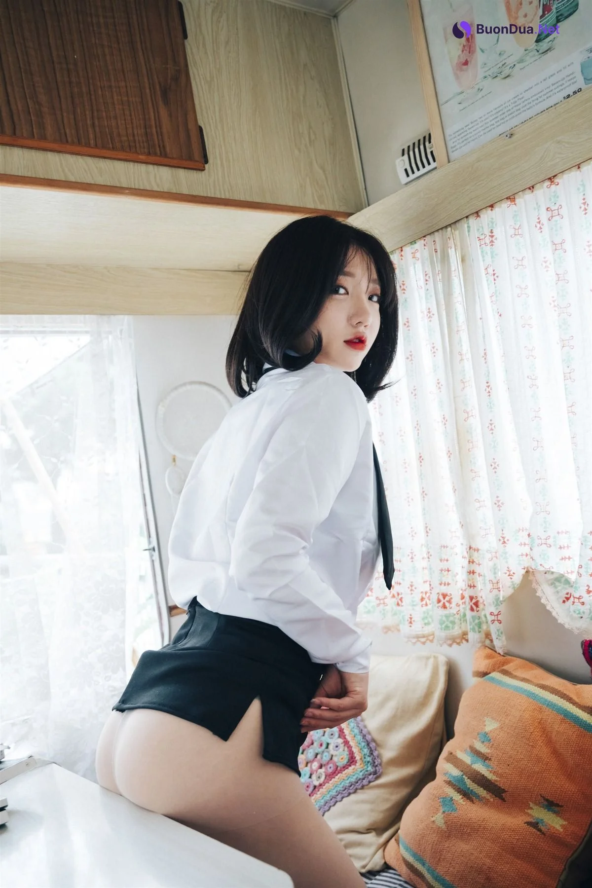 Son Yeeun 손예은, [LOOZY] Officegirl s Vacation Vol.02 – Set.01 - Photo 15