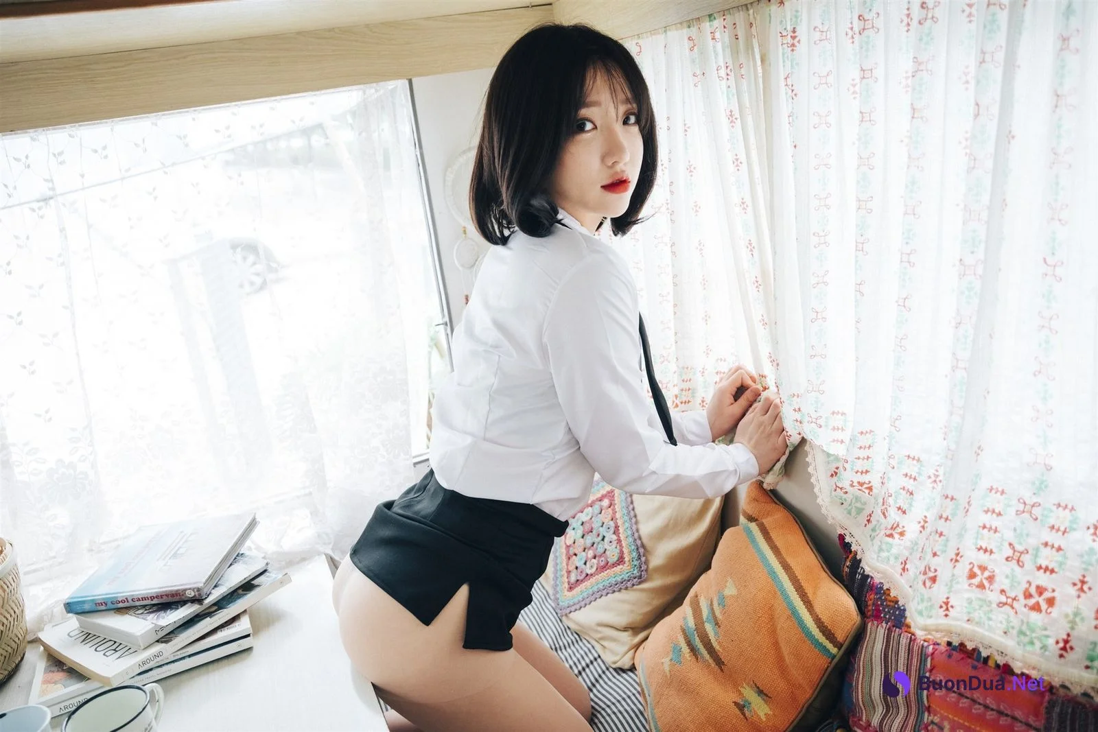 Son Yeeun 손예은, [LOOZY] Officegirl s Vacation Vol.02 – Set.01 - Photo 16