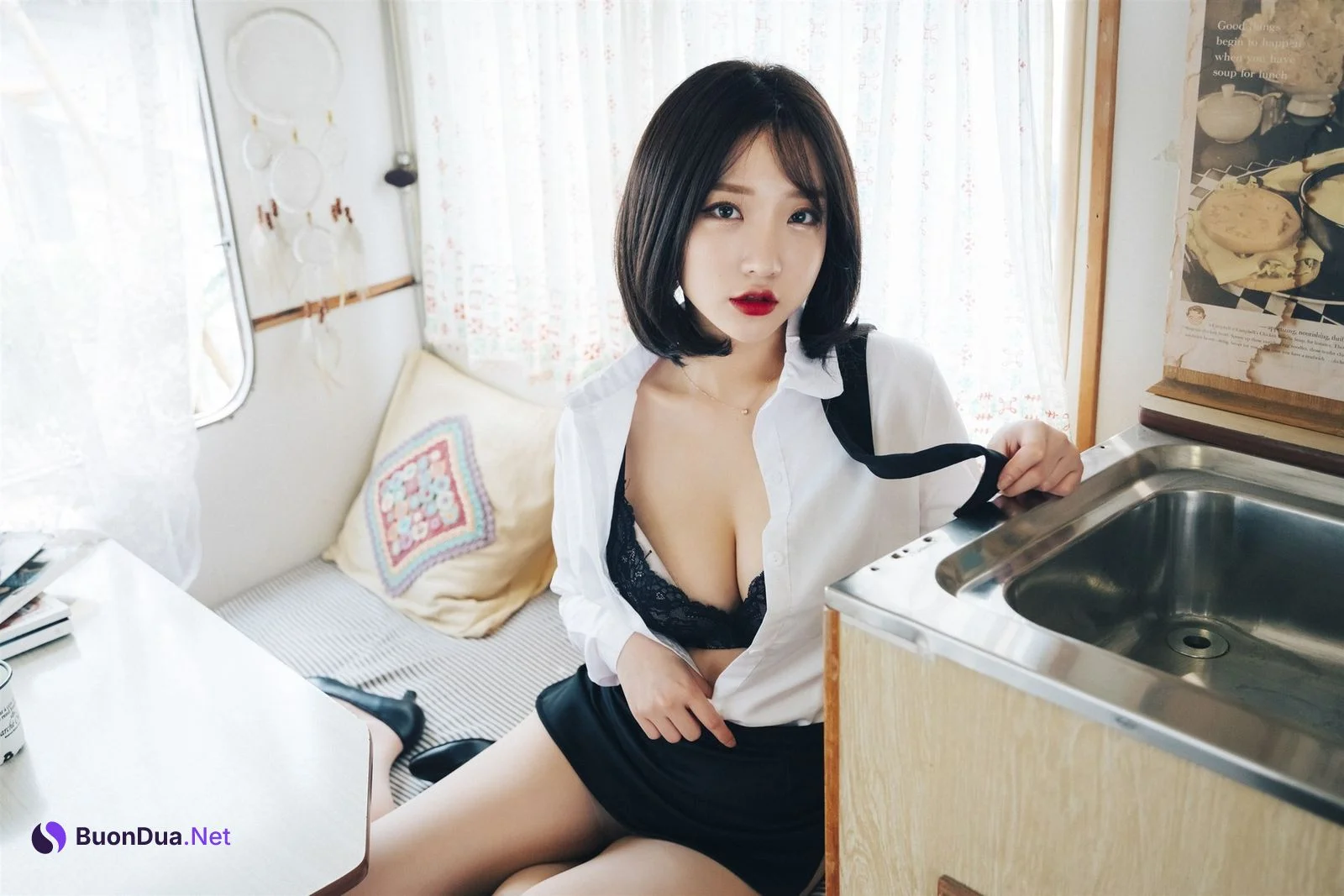 Son Yeeun 손예은, [LOOZY] Officegirl s Vacation Vol.02 – Set.01 - Photo 18