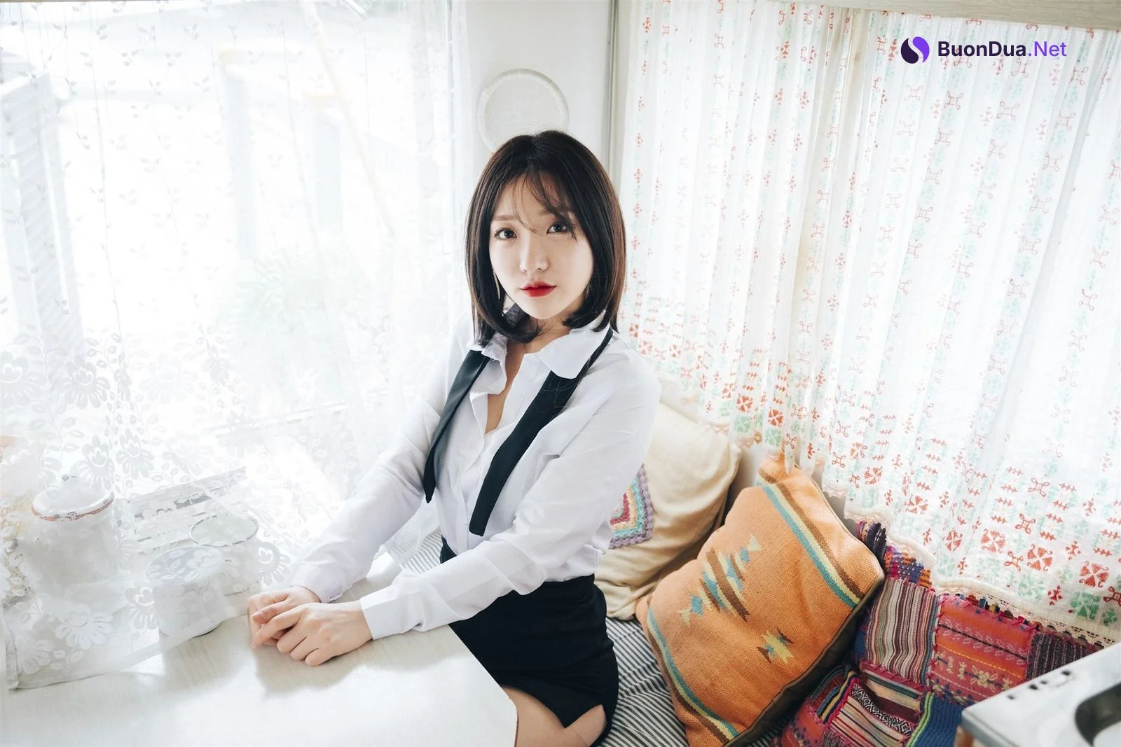 Son Yeeun 손예은, [LOOZY] Officegirl s Vacation Vol.02 – Set.01 - Photo 3