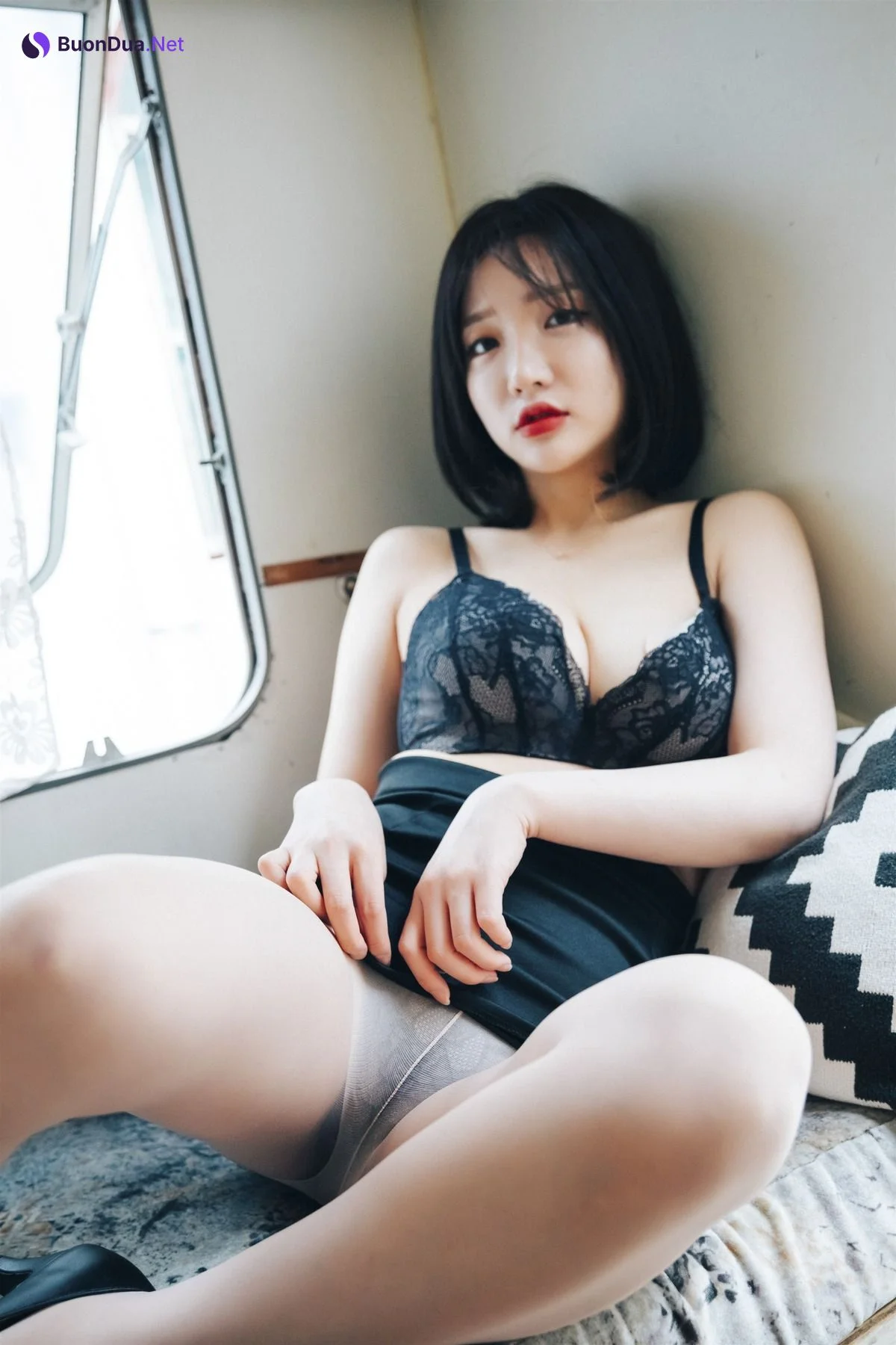 Son Yeeun 손예은, [LOOZY] Officegirl s Vacation Vol.02 – Set.02 - Photo 16