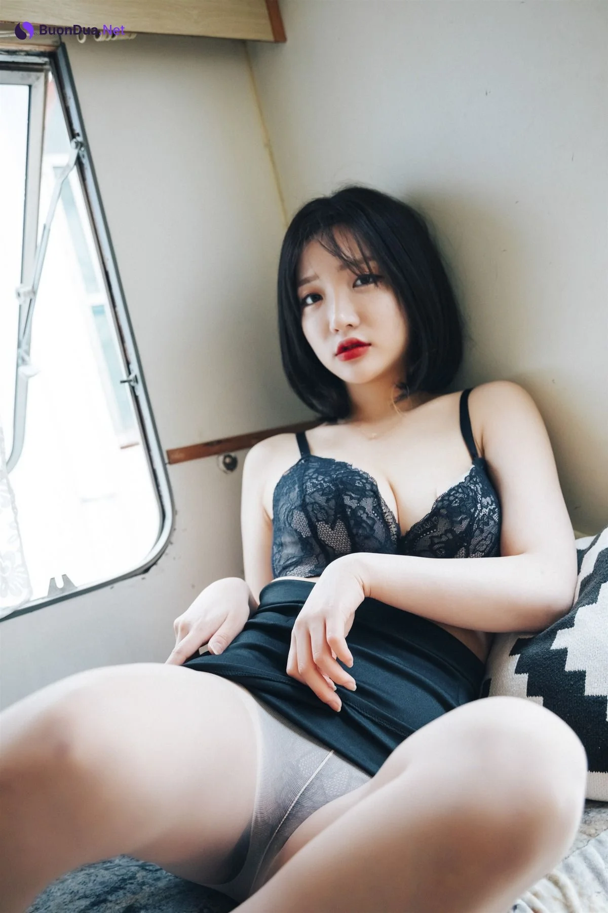Son Yeeun 손예은, [LOOZY] Officegirl s Vacation Vol.02 – Set.02 - Photo 17