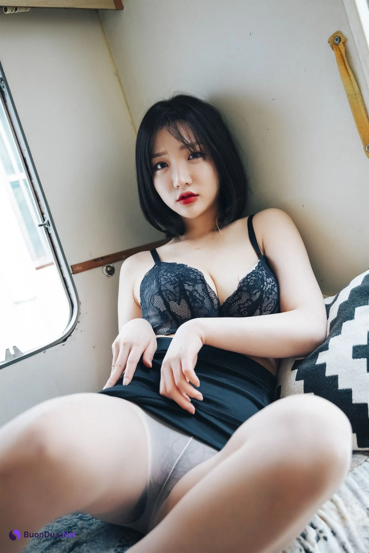 Son Yeeun 손예은, [LOOZY] Officegirl s Vacation Vol.02 – Set.02 - Photo 18