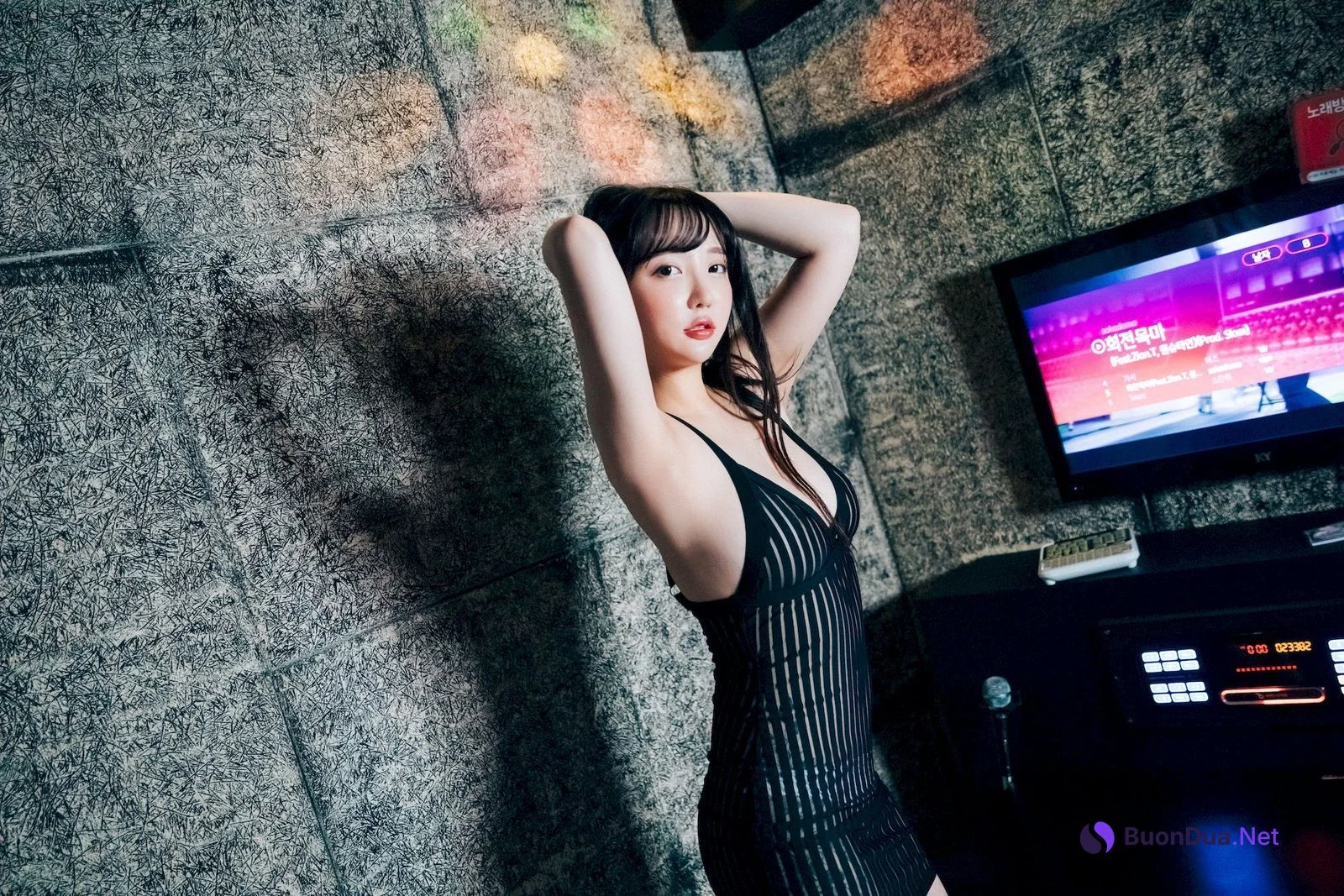 Son Yeeun 손예은, [Loozy] Player (S.ver) Set.01 - Photo 5