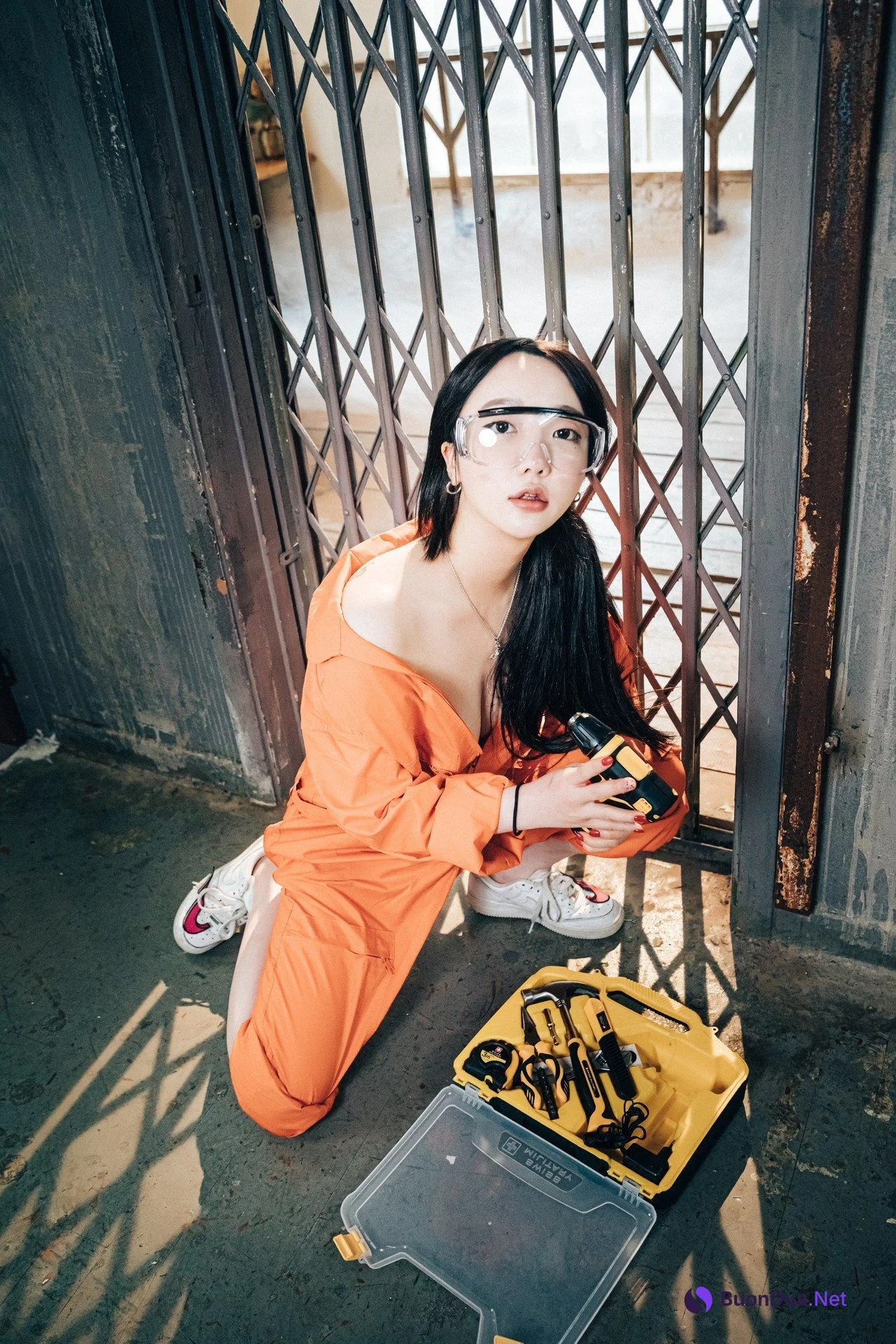 Son Yeeun 손예은, [Loozy] Where Are My Tools - Photo 10