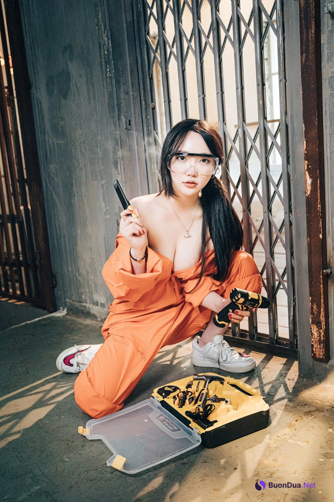 Son Yeeun 손예은, [Loozy] Where Are My Tools - Photo 17