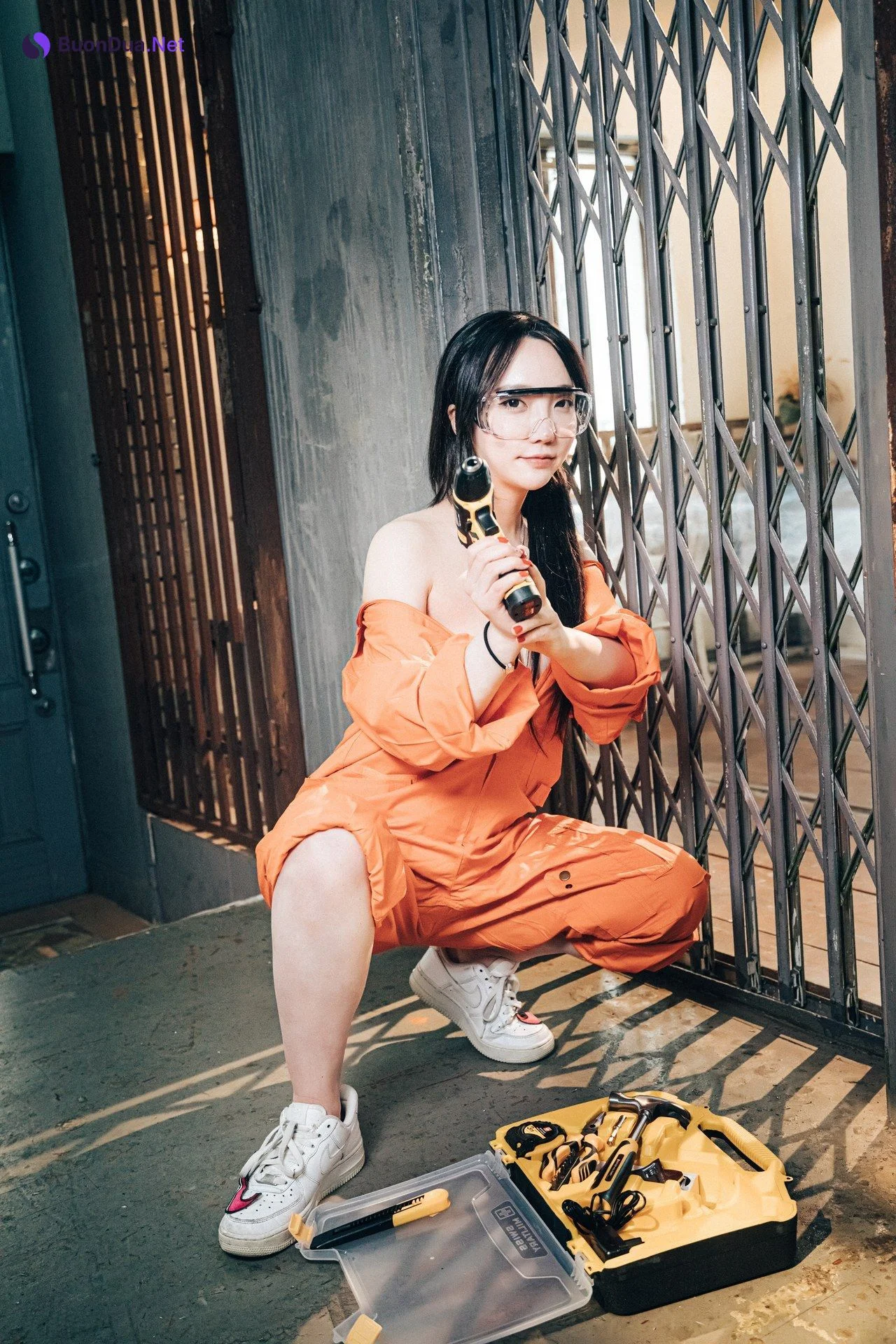 Son Yeeun 손예은, [Loozy] Where Are My Tools - Photo 18