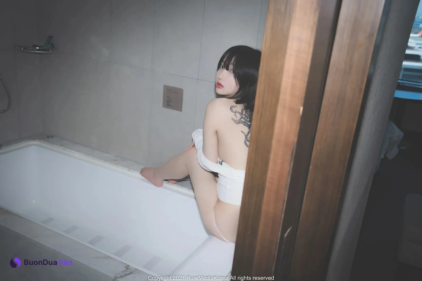 Son Yeeun 손예은, [PURE MEDIA] Vol.070 누드 디지털화보 Set.01 - Photo 9