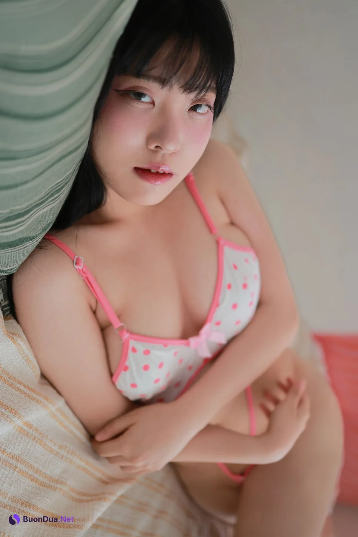 Song Hana 송하나, Photobook “Red Dots” Set.02 - Photo 19