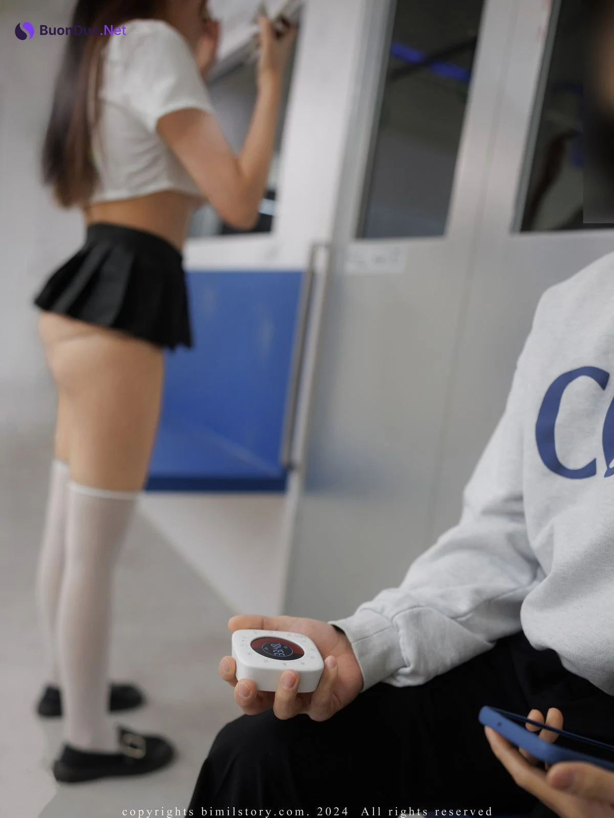 Sonson 손손, [Bimilstory] Stop Watch Subway Pervert Set.02 - Photo 12