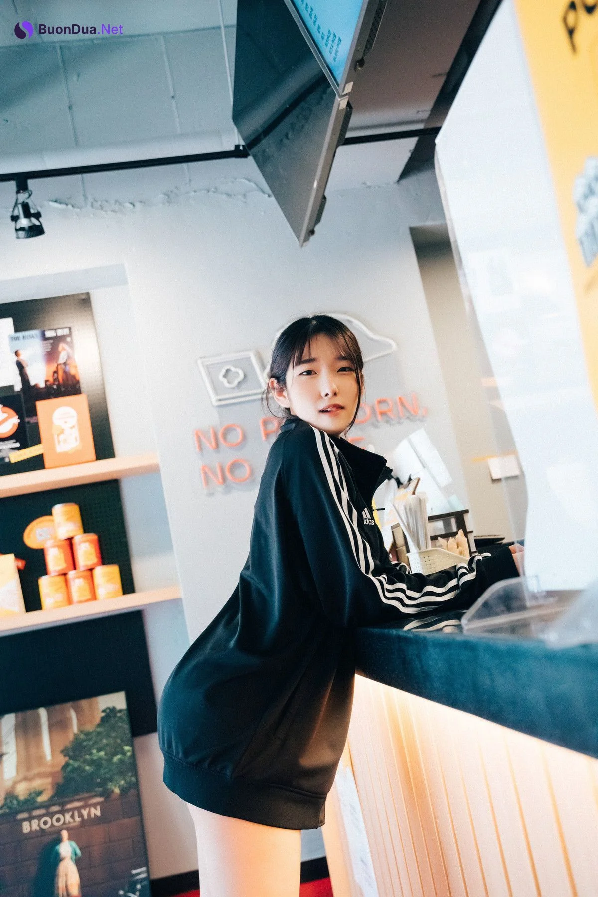 Sonson 손손, [Loozy] Cinema Girl (+S.Ver) Set.01 - Photo 19