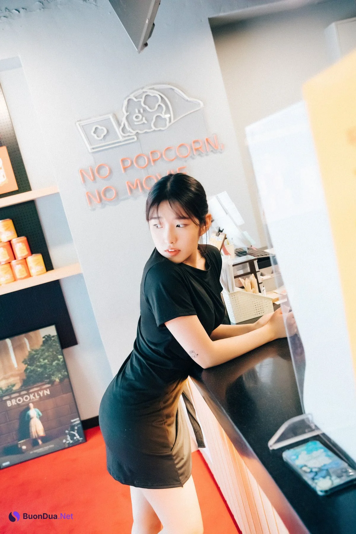 Sonson 손손, [Loozy] Cinema Girl (+S.Ver) Set.02 - Photo 5
