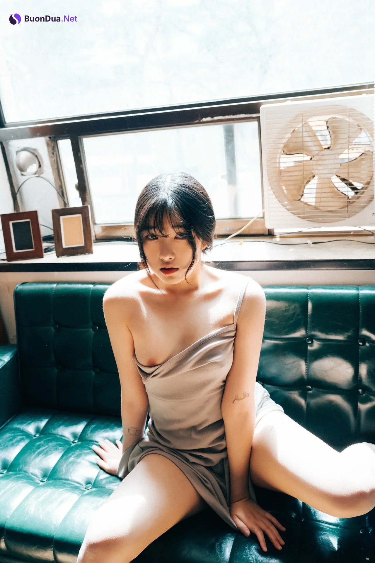 Sonson 손손, [Loozy] Comic Shop Girl (+S.Ver) - Photo 7